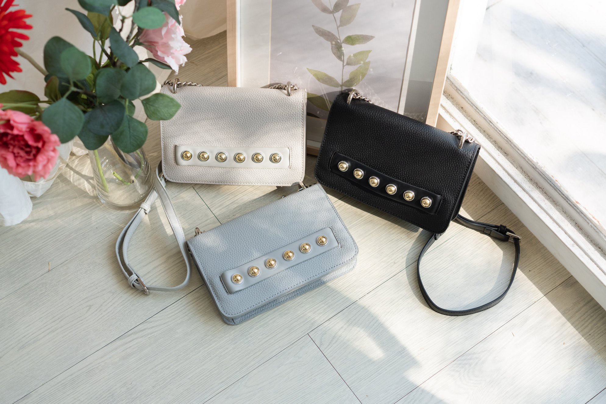 Perota - PEROTA “ALLY” Bag ราคา : 1,350 บาท มาพร้อมถุงผ้า...