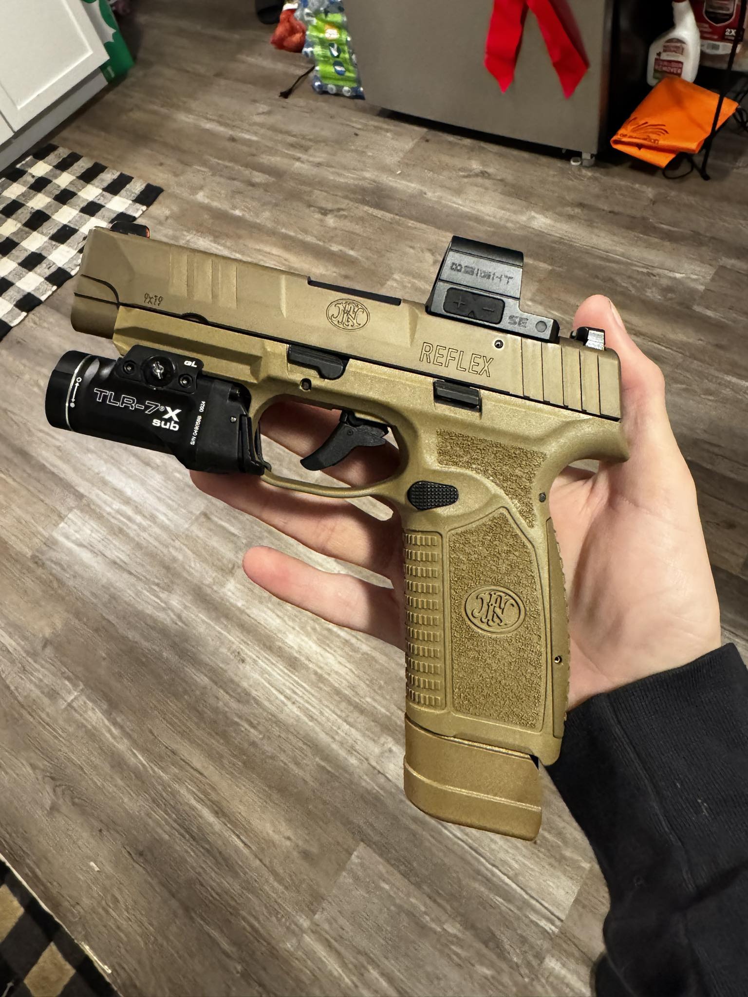 Olight baldr s on g19 setup