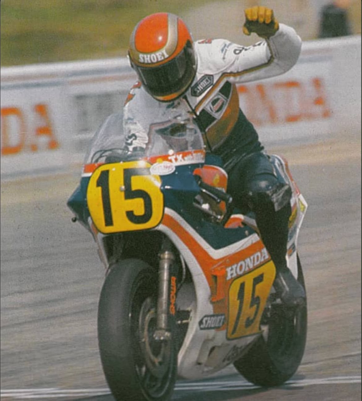 1992 WGP 500 cc class R-1 SUZUKA ALEX vs EDDIE vs TSUJIYAN
