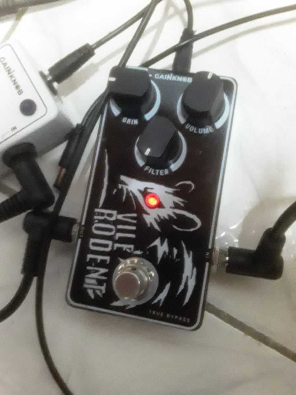 What is the Proco Brat effects pedal?