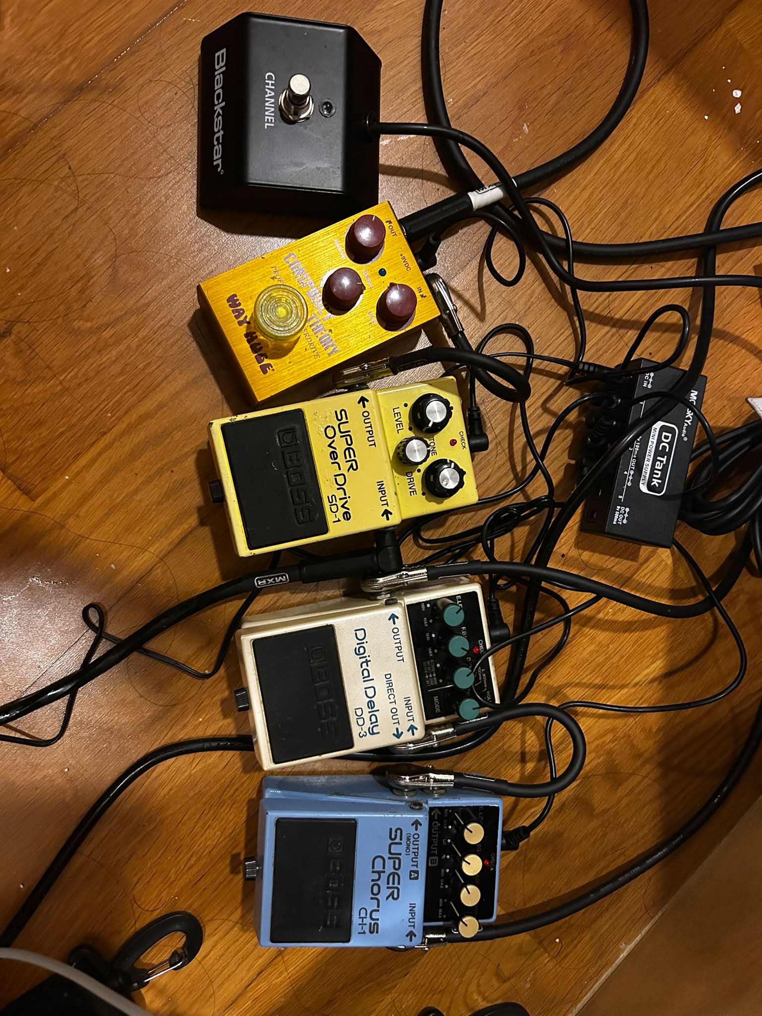 Stacking Boss SD-1 and BD-2 guitar pedals for unique sounds