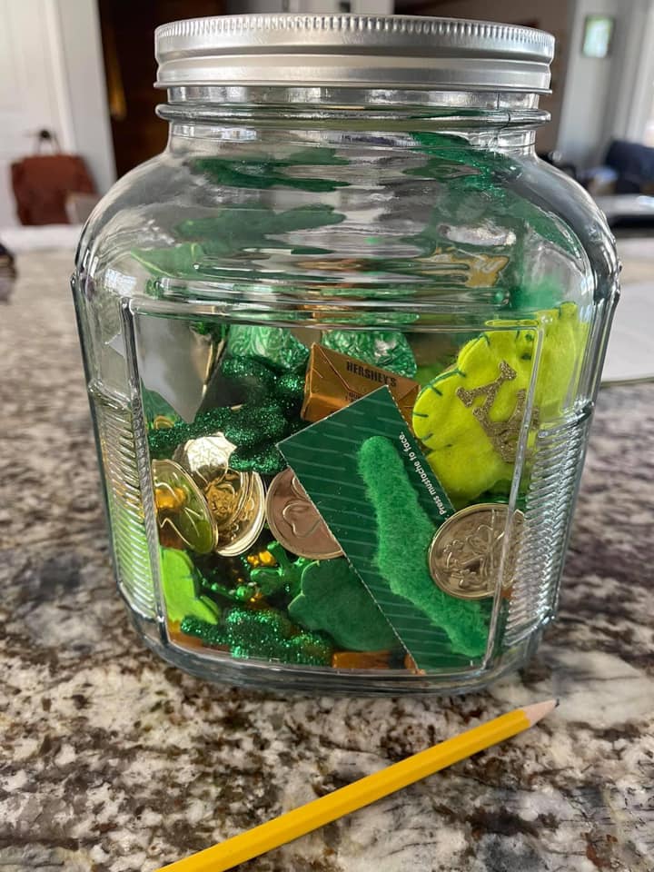 The estimation jar raffle has ended!!... - The TeacherSorce