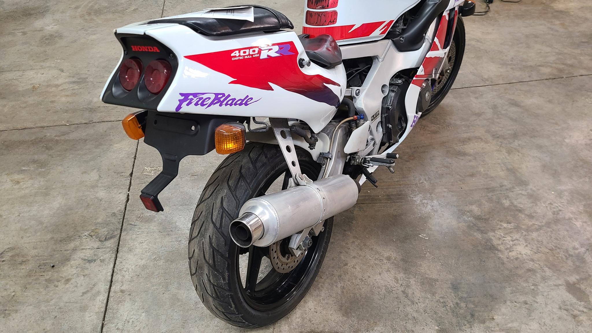 1994 CBR400RR NC29 restoration project