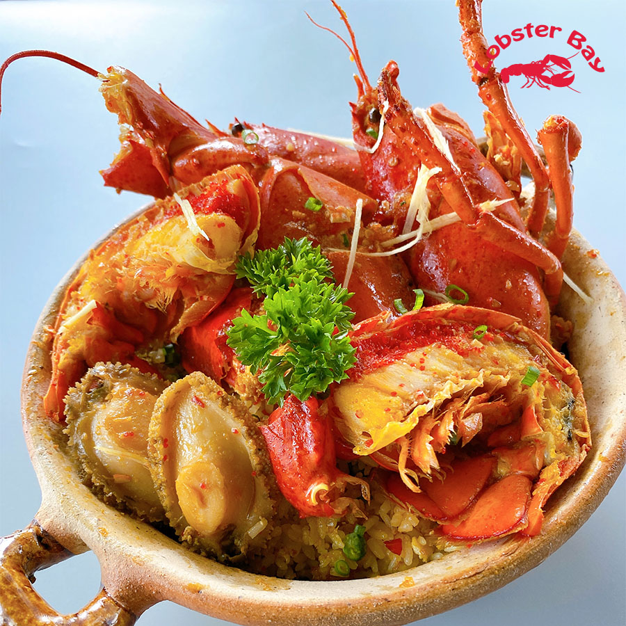 Lobster Bay - ☀️CƠM CHIÊN TÔM HÙM ALASKA VÀ BÀO NGƯ SỐT XO...