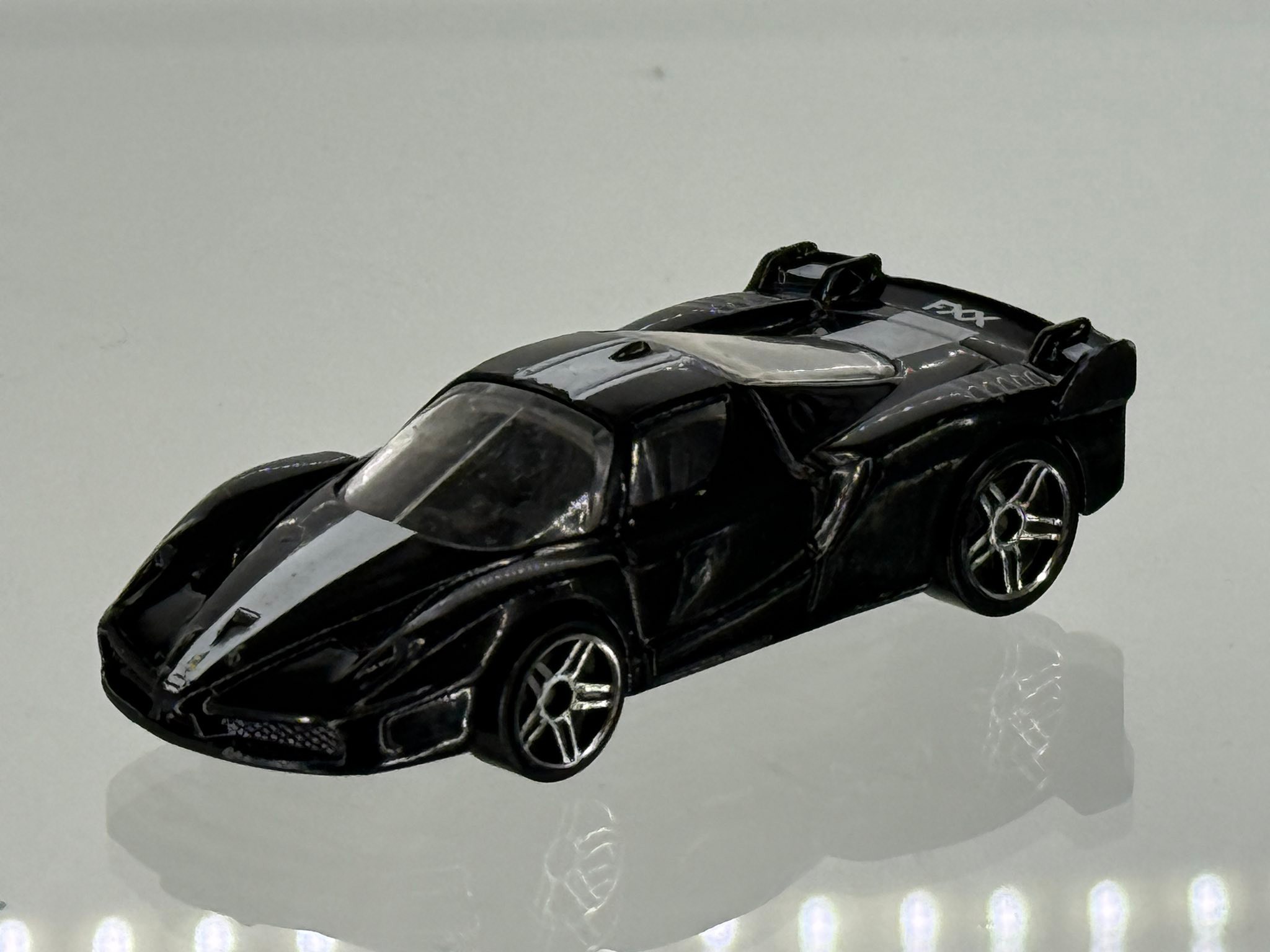Restoring a black Hot Wheels Ferrari FXX