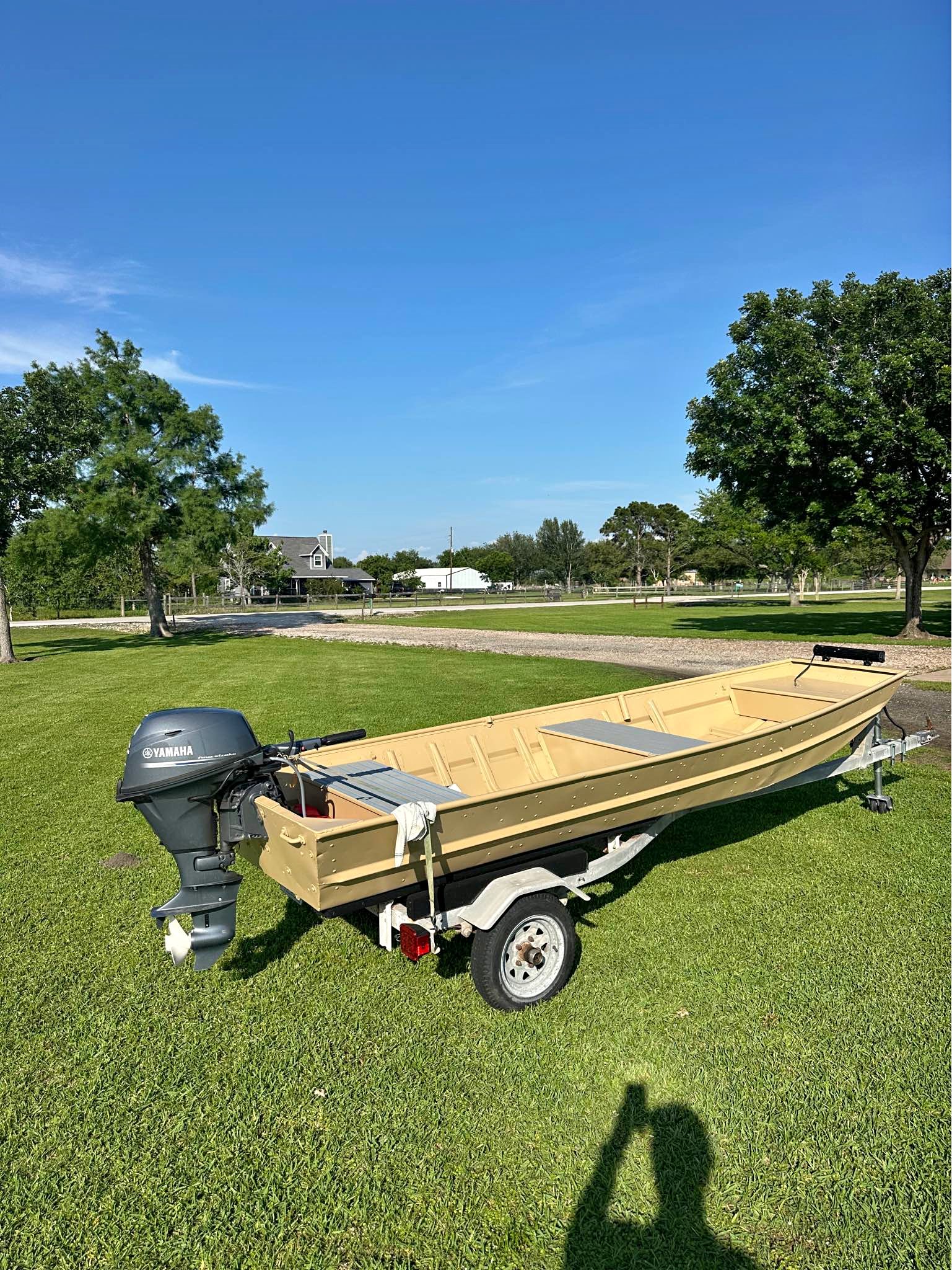 Lowe's flat bottom flats boat 14x48 side console all welded Jack plate