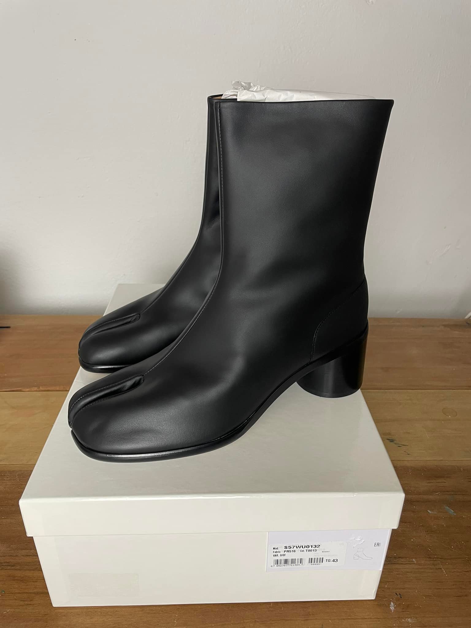 The latest Maison Margiela Tabi boots have landed. Discover the 