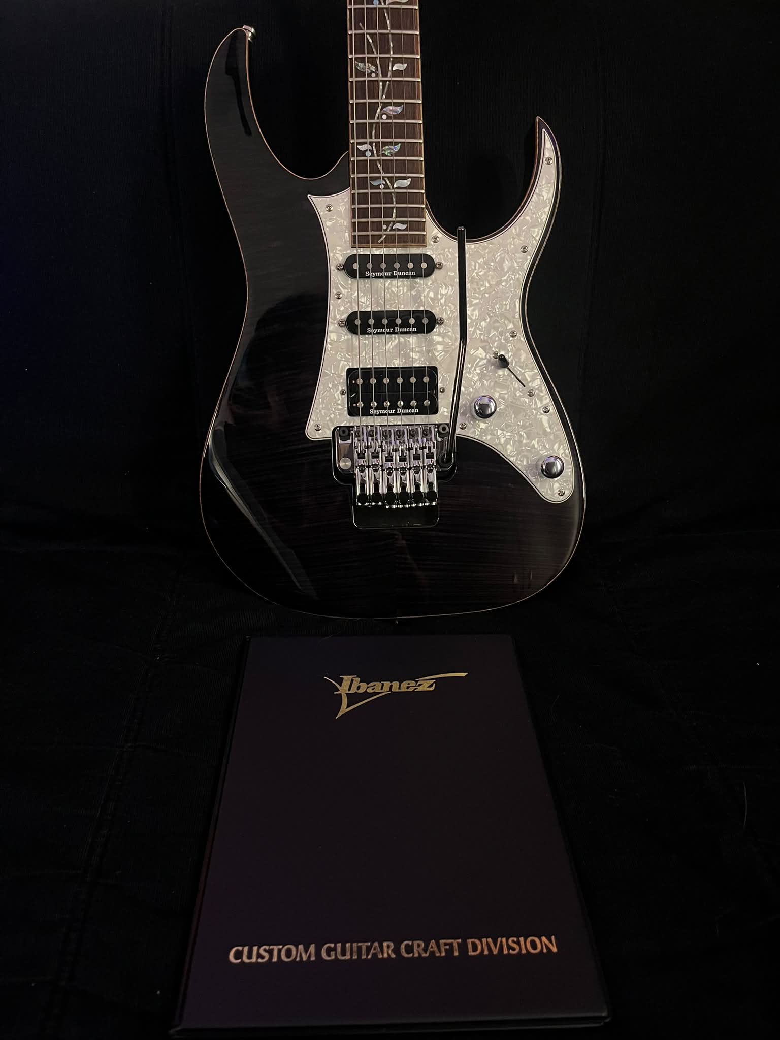 Ibanez RG8540ZD BX j custom アイバニーズ Ibanez J. Custom RG8540ZD-BX 2015 guitar review and unboxing
