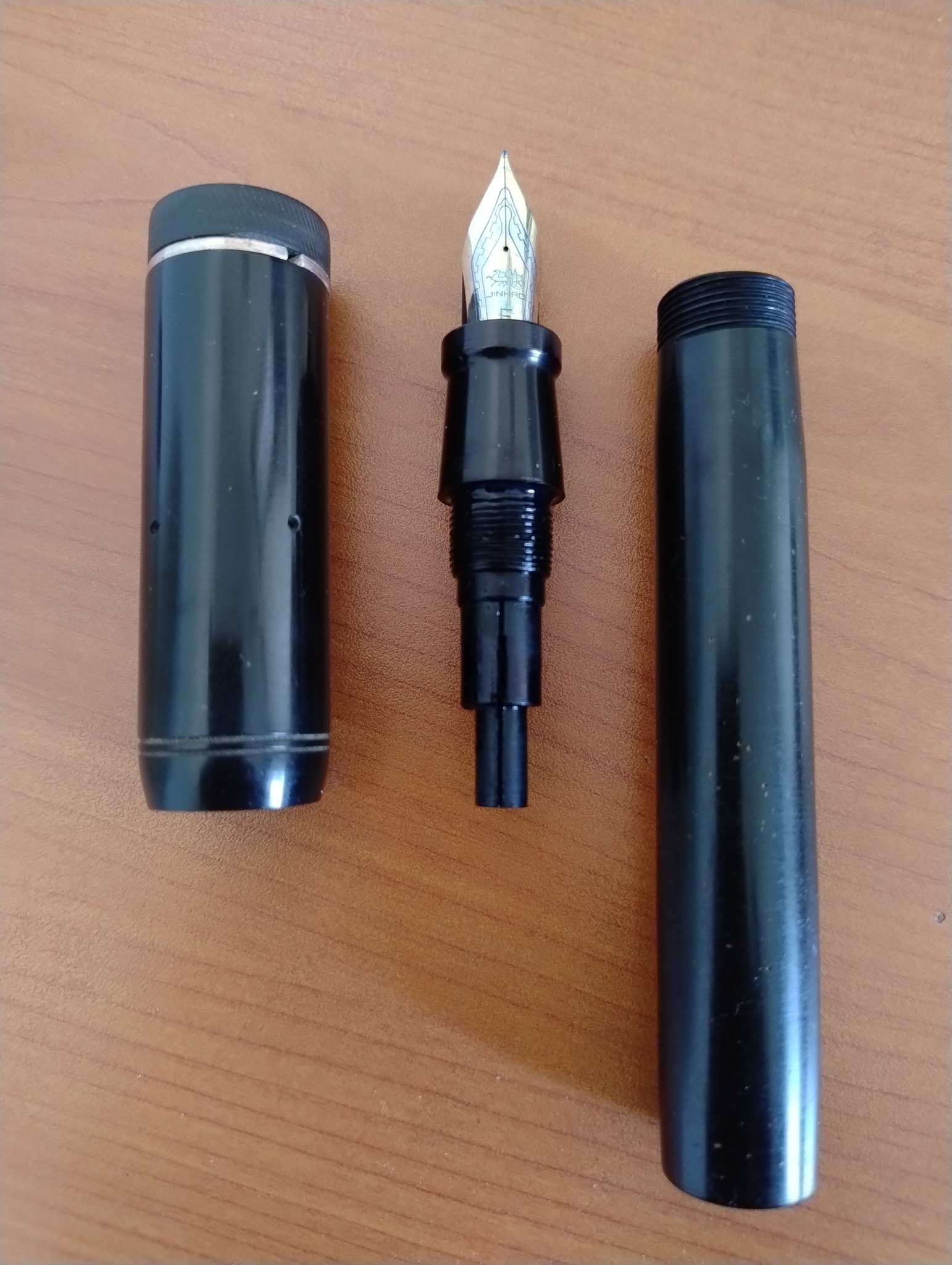 Fountain Pen Enthusiasts | This Madurai Giant pen ran out of ink ...