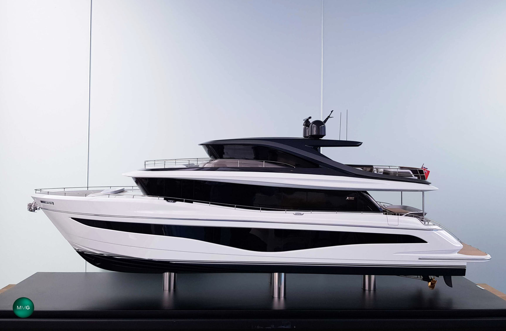 The 25 metre Princess X80 in scale... - Model Maker Group | Facebook