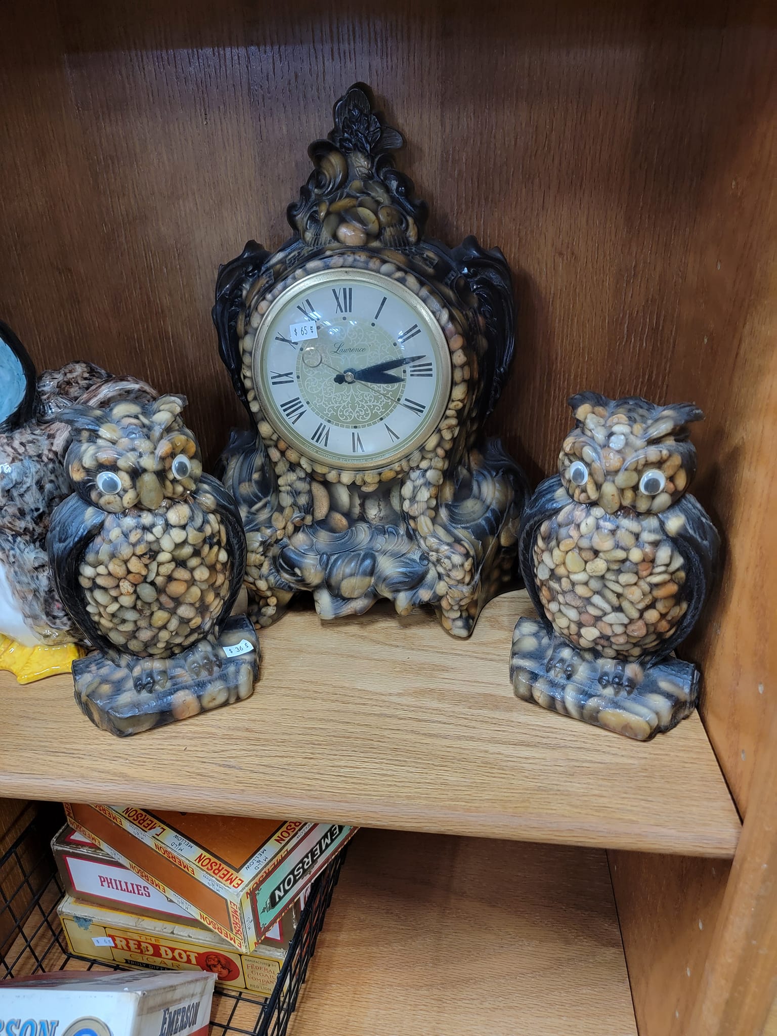 Ugly owl clock made from a loaf pan