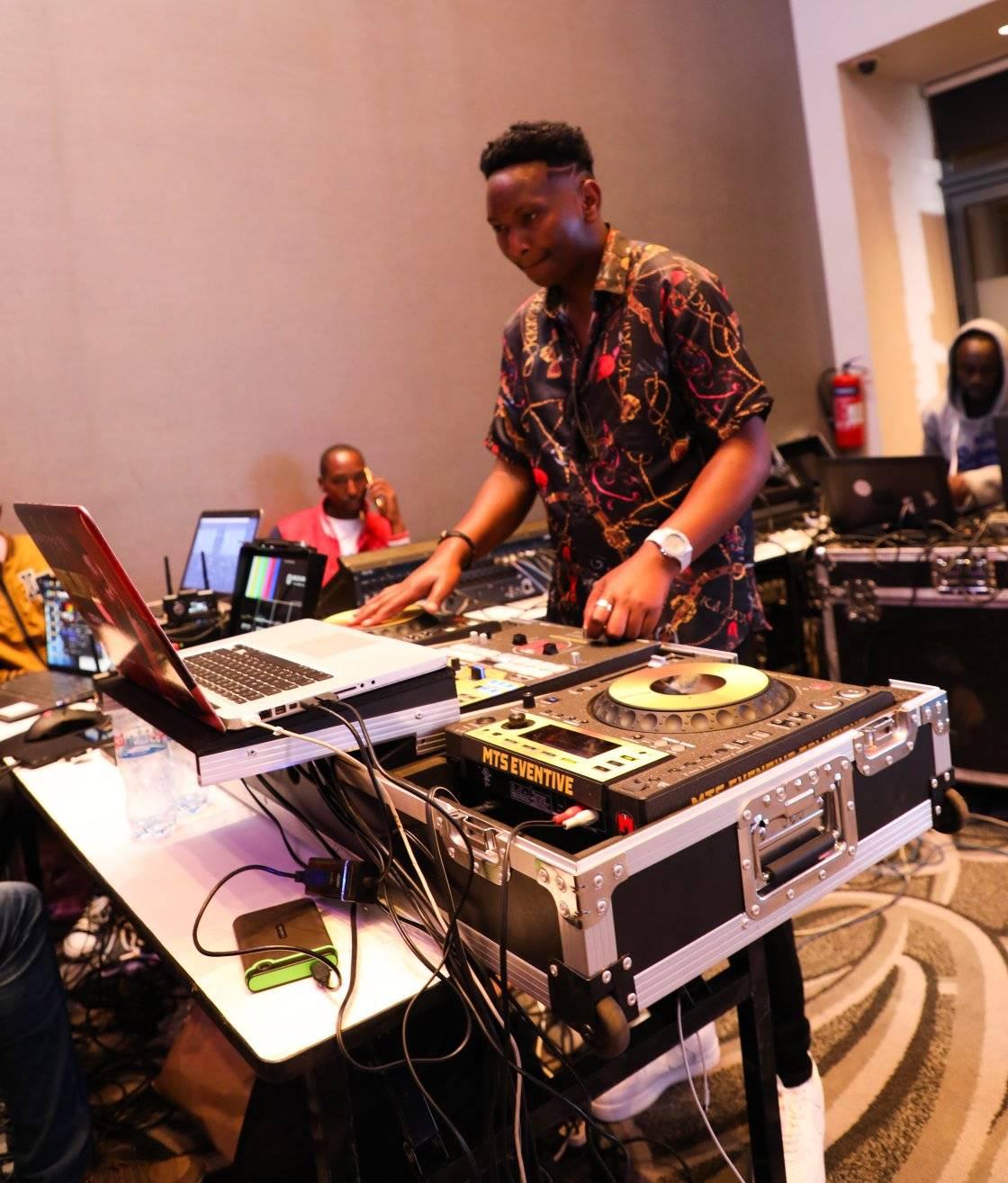 @THE PHXP EXPERIENCE that went down @Enaki #hypedeejaylew # ...