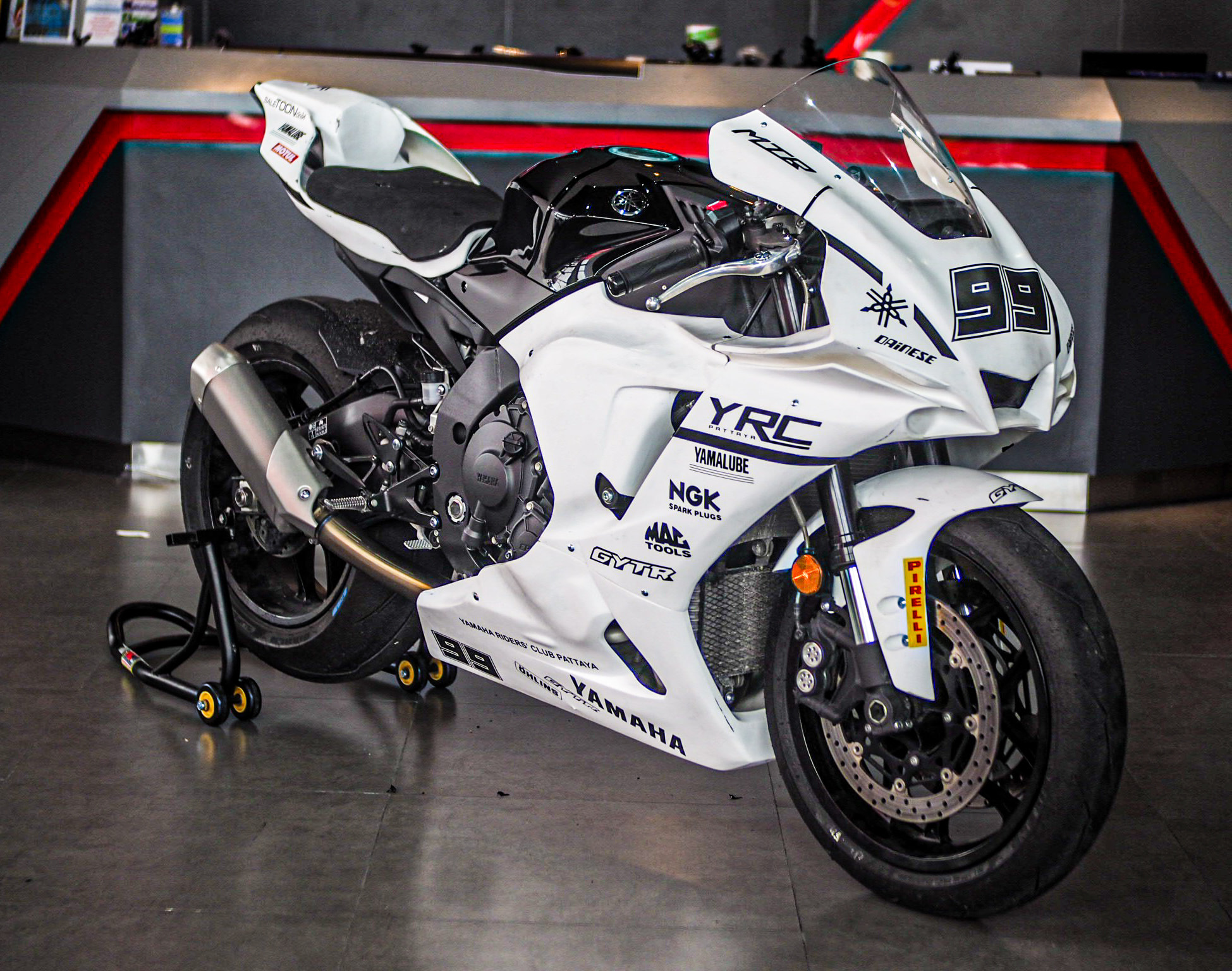YZF-R1 Model 2020... - Yamaha Riders Club Pattaya by Mityon
