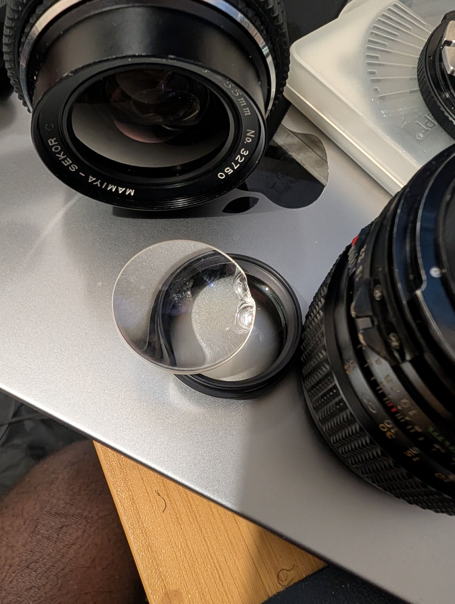 Mamiya Sekor C 80mm f/1.9 rear element donor needed