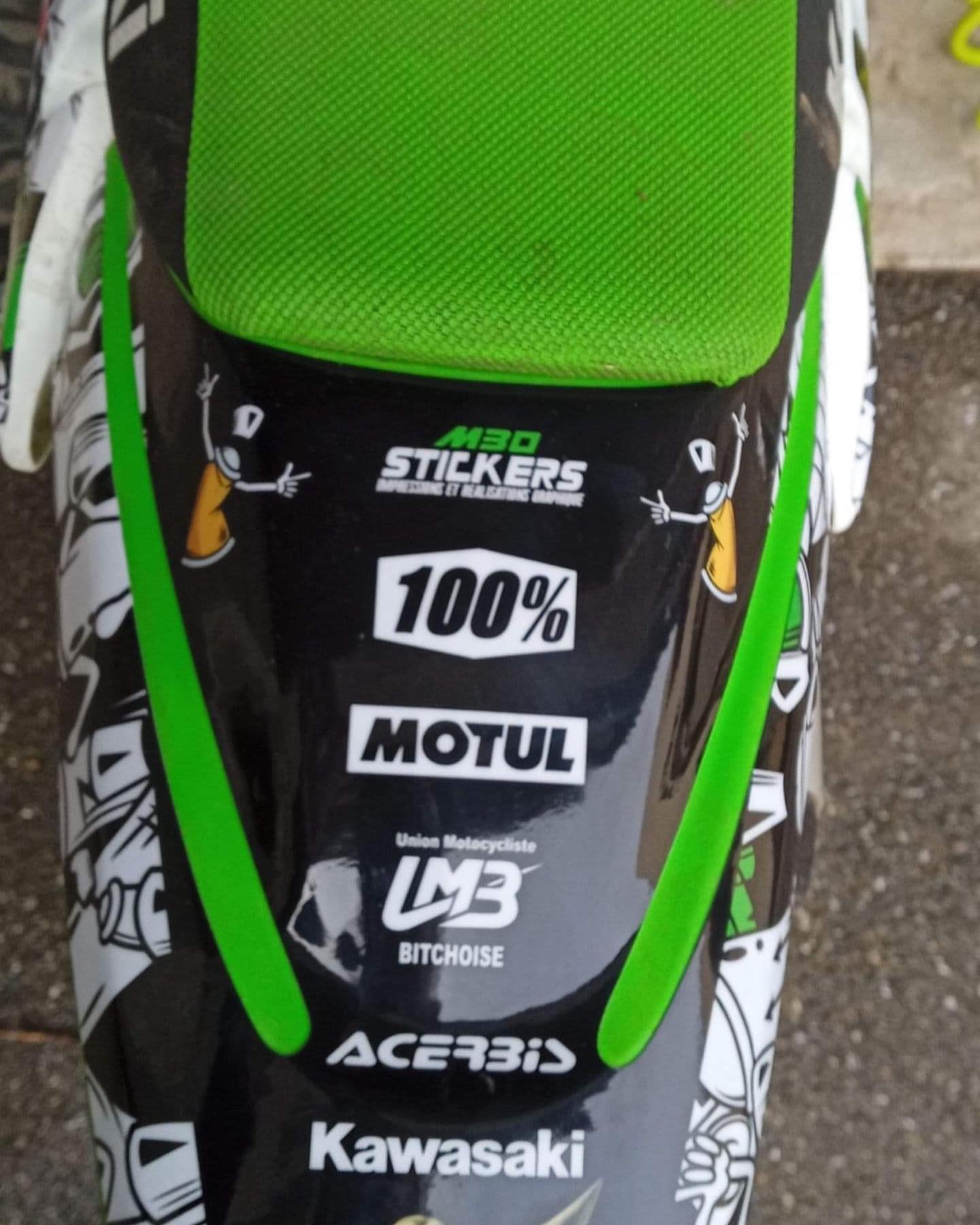 MBO Stickers - Home