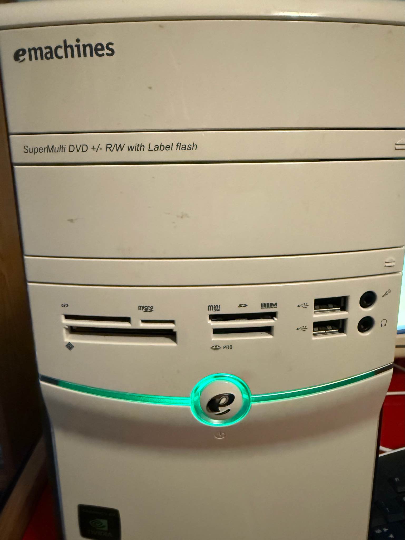 Emachine desktop computer - Laptops - West Chester Township, Butler ...