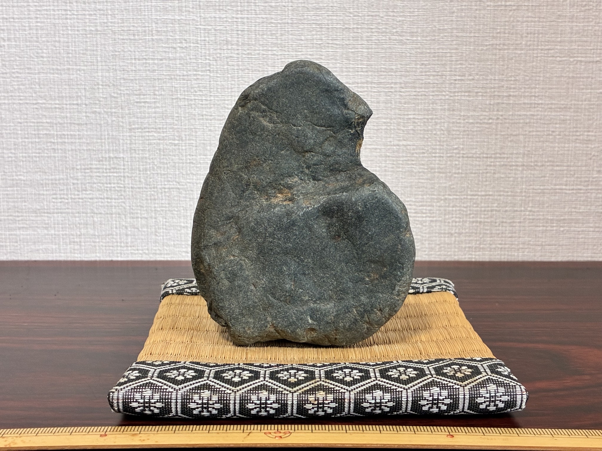 こんにちは。 四万十川の石。