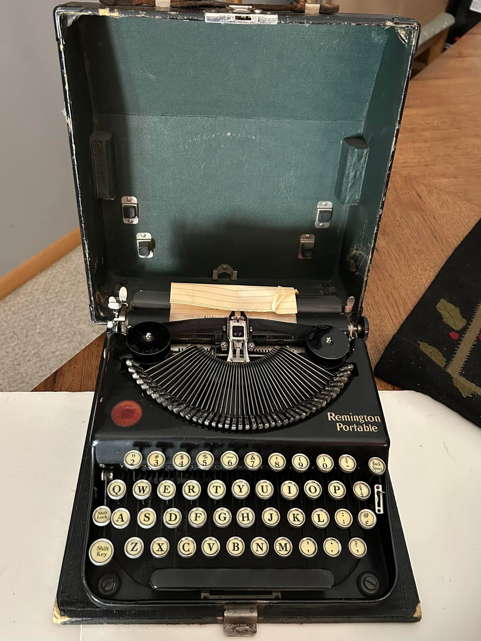 What is a Remington Remette portable typewriter from the late 30s