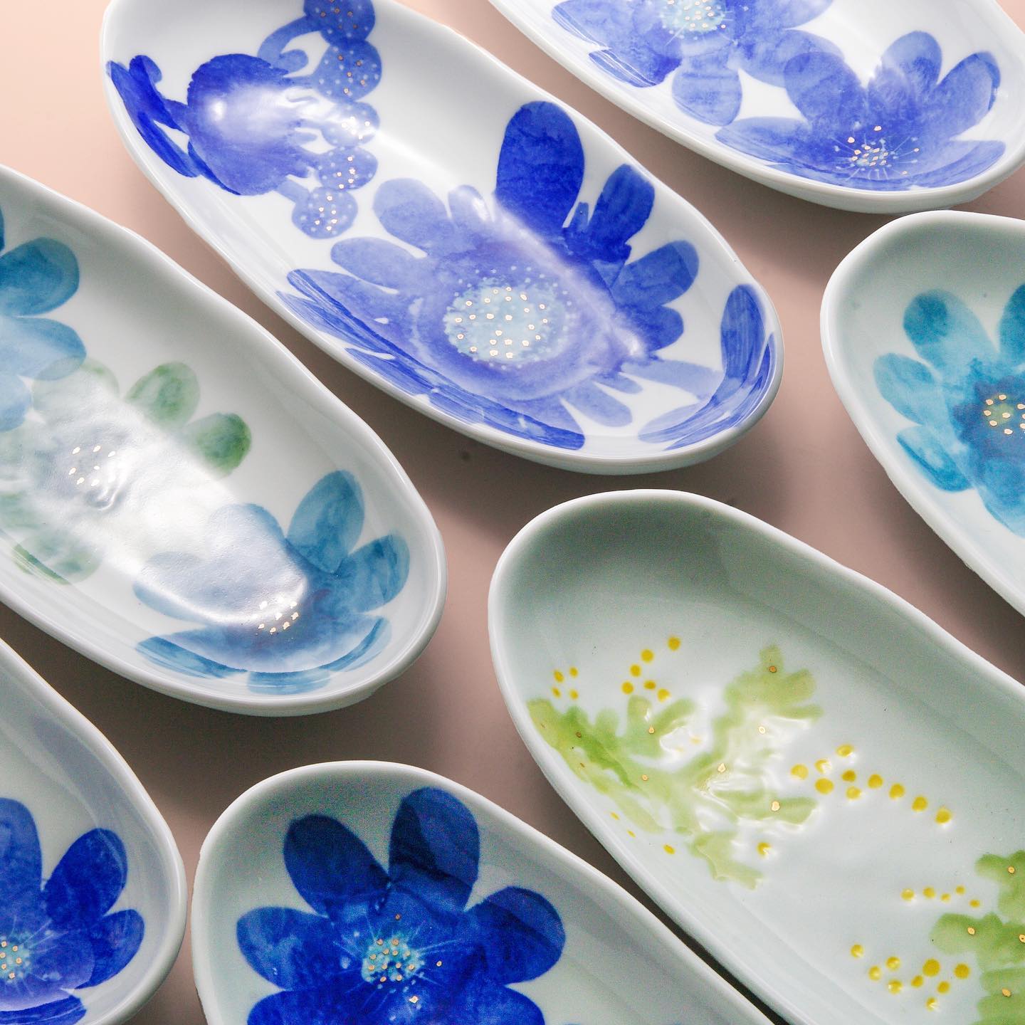 新品 陶芸 作家 オーバル うつわ 器 大皿 パーティ皿 盛皿 楕円皿 最近人気の楕円長皿Sを集めて撮ってみました📸 魚料理なんてベストです