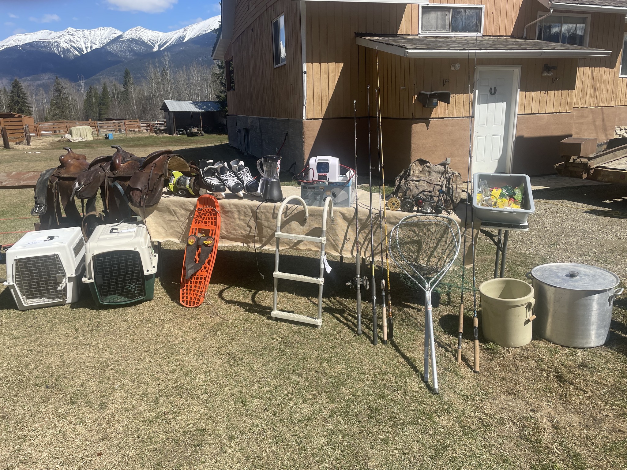 Kamloops Garage Sale on May 2nd and 3rd with Various Items