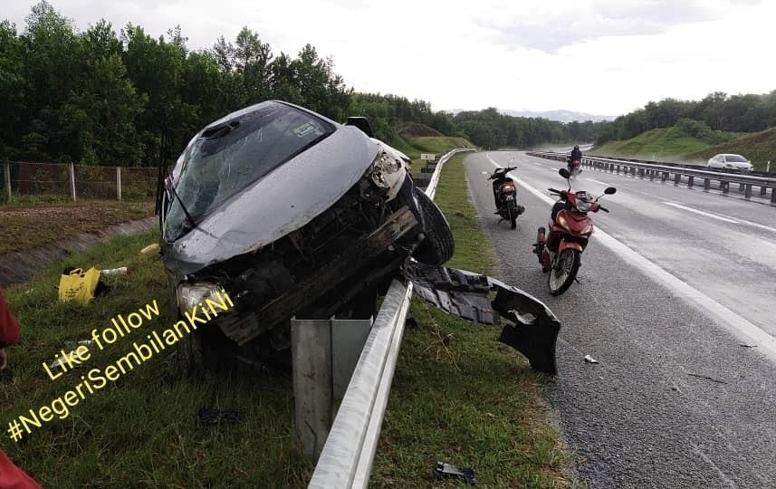 Kemalangan Di Km 9 Lebuhraya Negeri Sembilan Kini Facebook