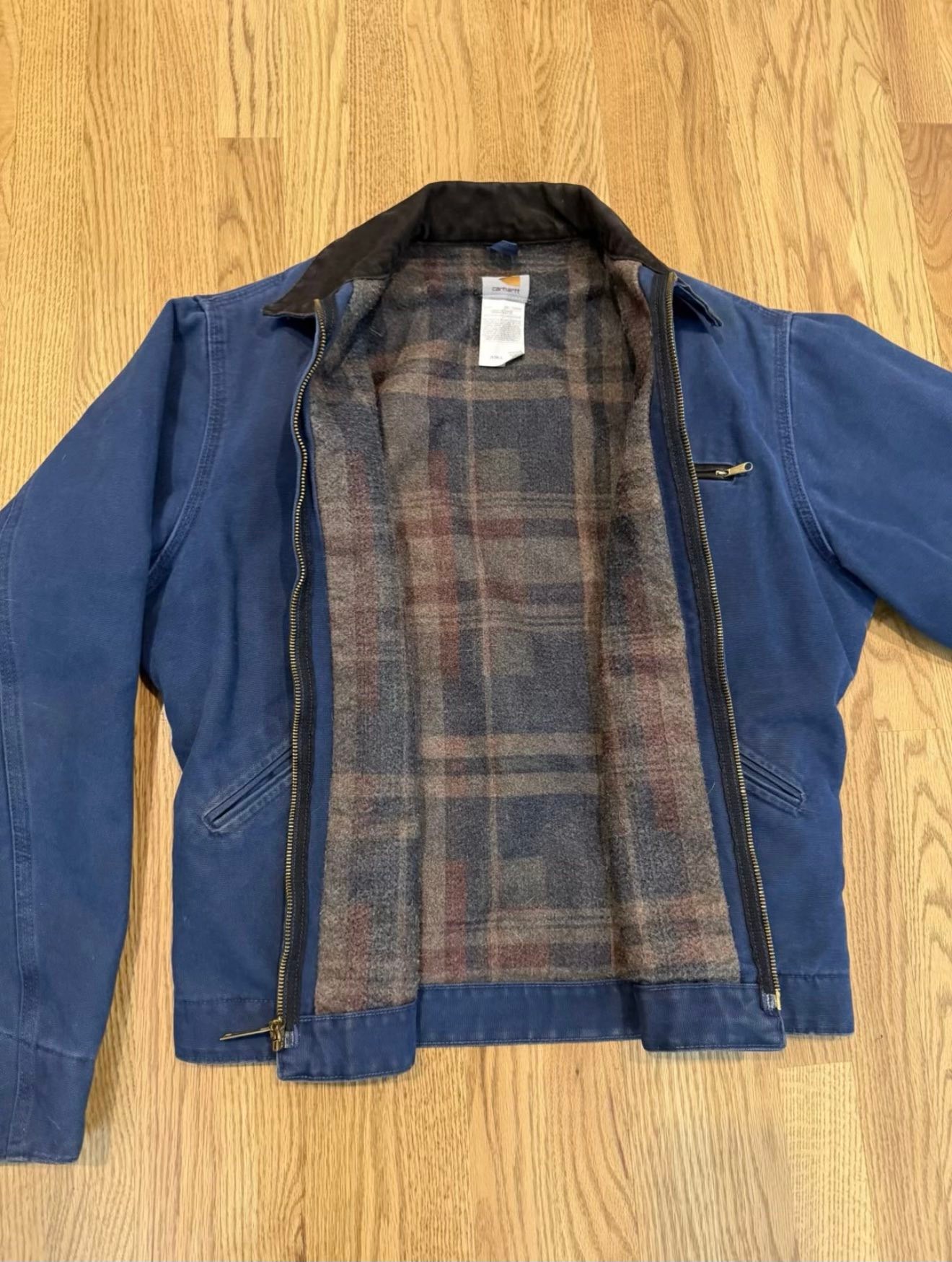 Carhartt J65 BLU / J65 BRK Sz M BLU excellent condition - 105k thb