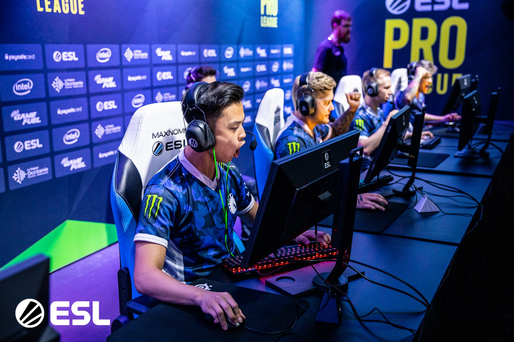 ESL Thailand - ฝั่งไหนคือ Team Liquid CS:GO 🤔🤔...