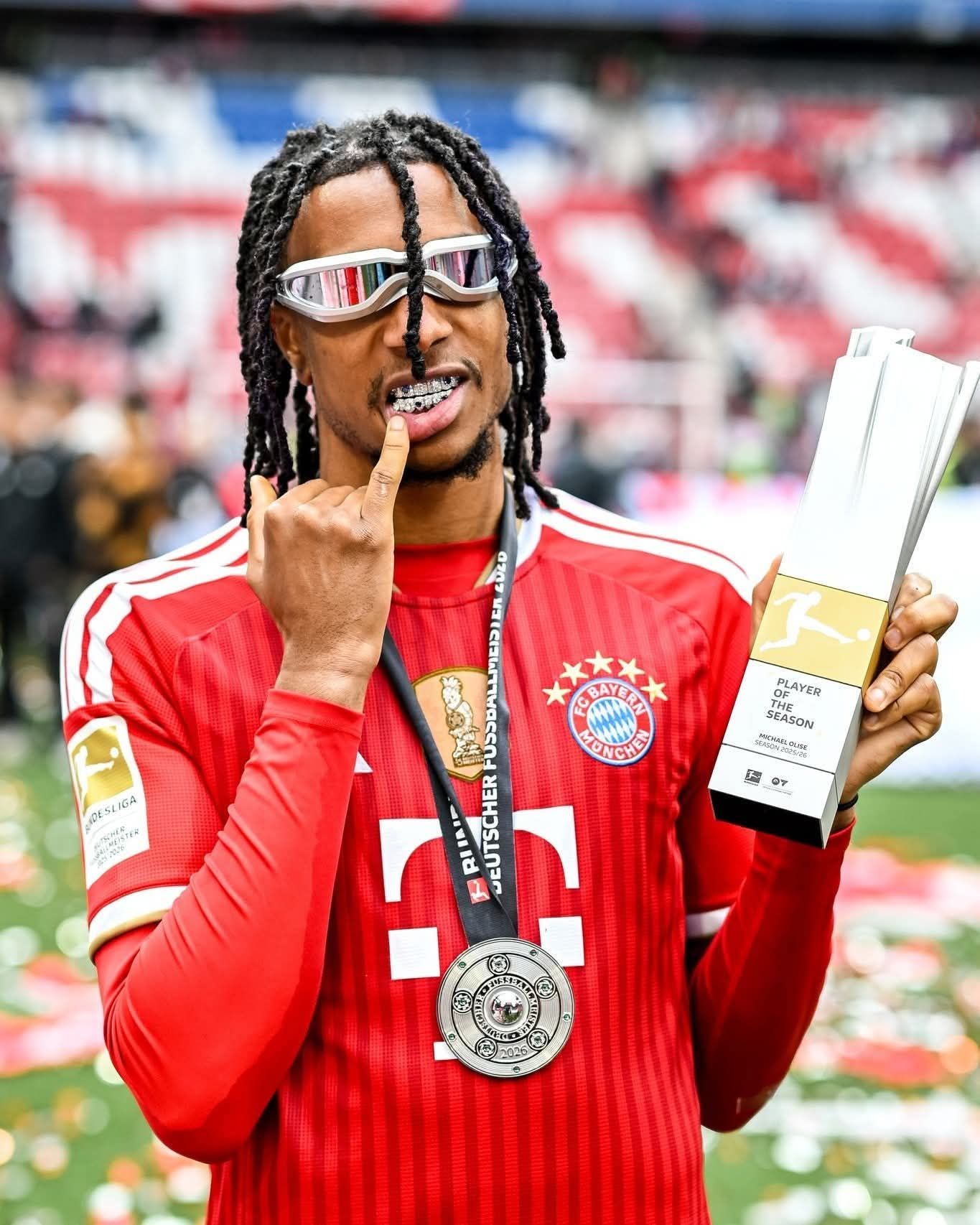 バイエルン2025-2026 M・オリーセ ブンデスリーガ仕様 MVP MVP ⭐️ #Bundesliga2026 #Olisé✅️