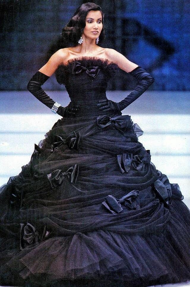 Pino Lancetti F/W 1992 🖤🖤🖤💫 Model: Gurmit Kaur