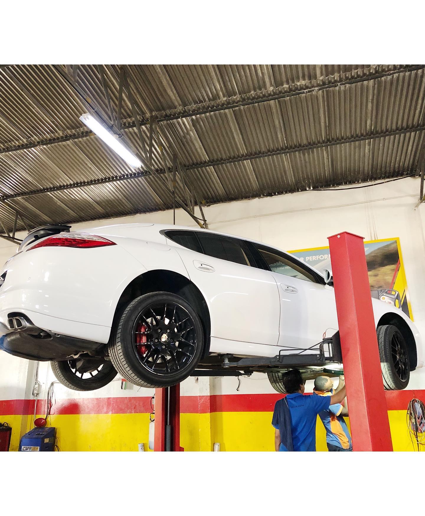 FAST TRACK AUTO - ️ PORSCHE PANAMERA for DIAGNOSTIC...
