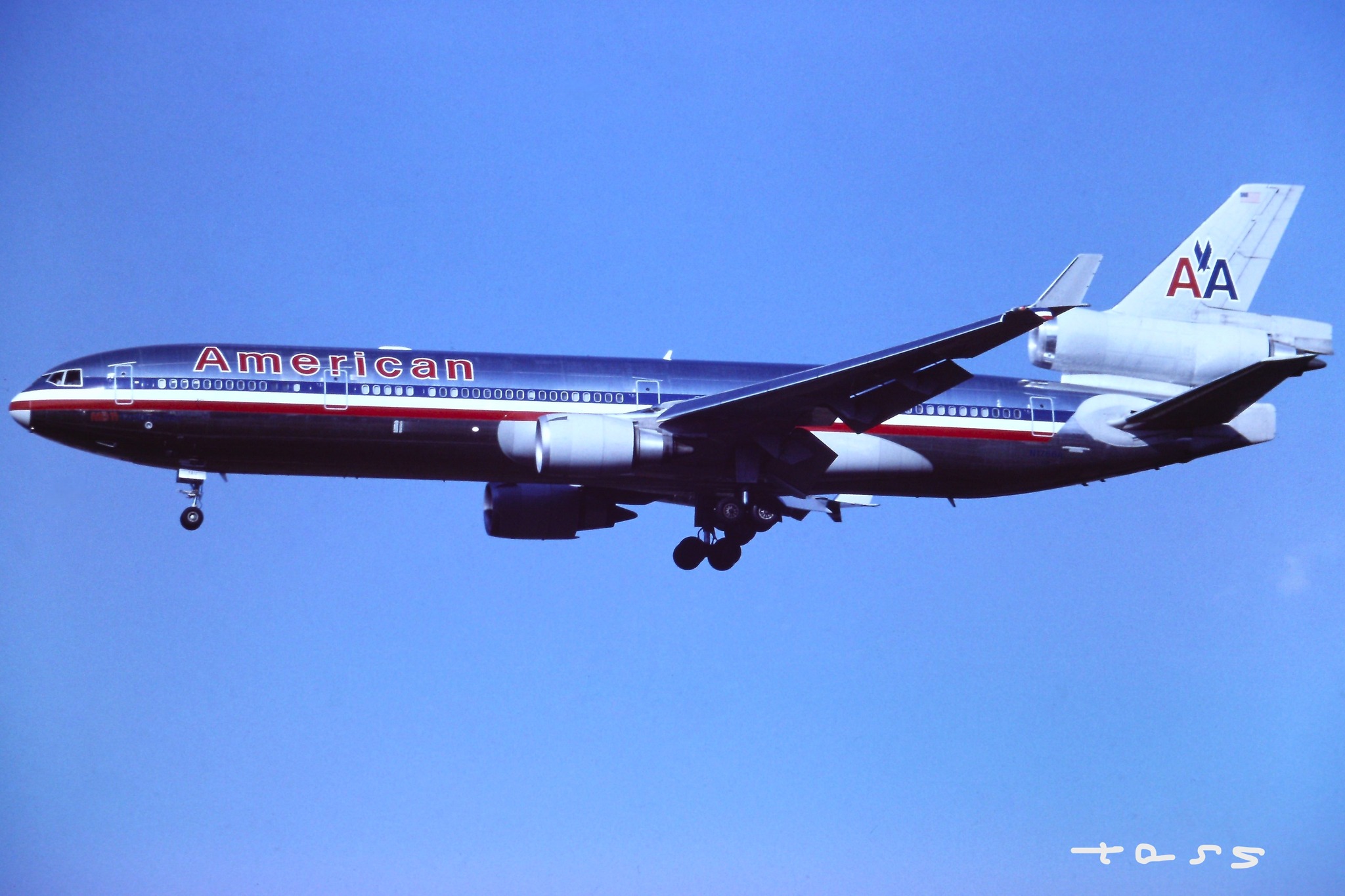 American Airlines McDonnell Douglas MD-11 at Narita International
