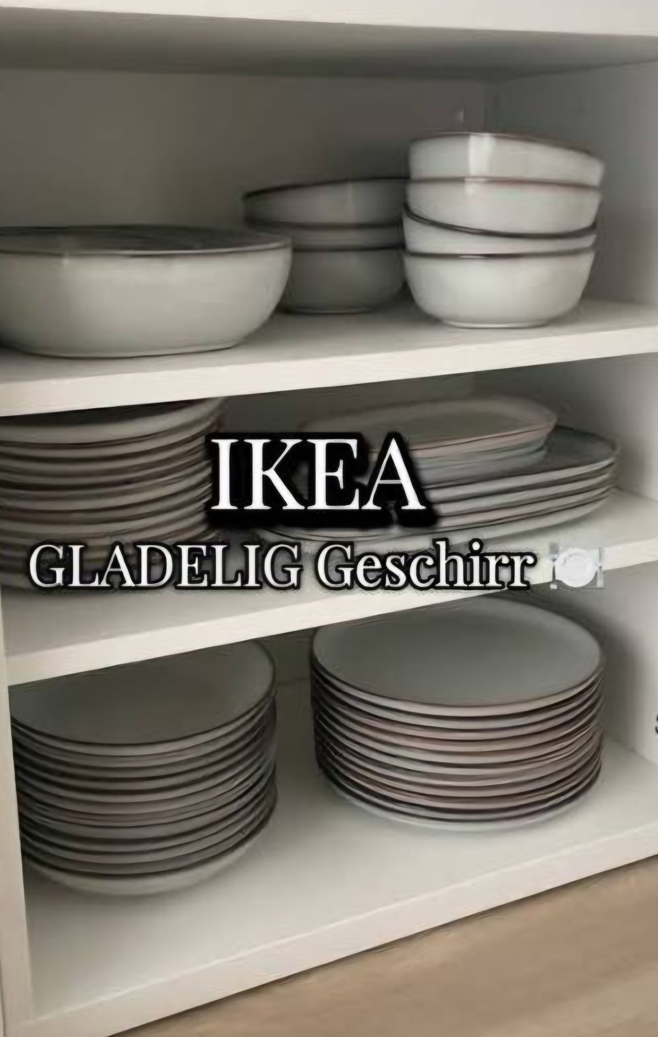 Hallo liebe Ikea Gruppe, wir haben das Gladelig Geschirr in grau gekauft. Jetzt suchen wir verzweifelt eine Zuckerdose, ein Miöchkännchen und 6 Eierbecher, die dazu passen. Wir waren schon in 3 Möbelh
