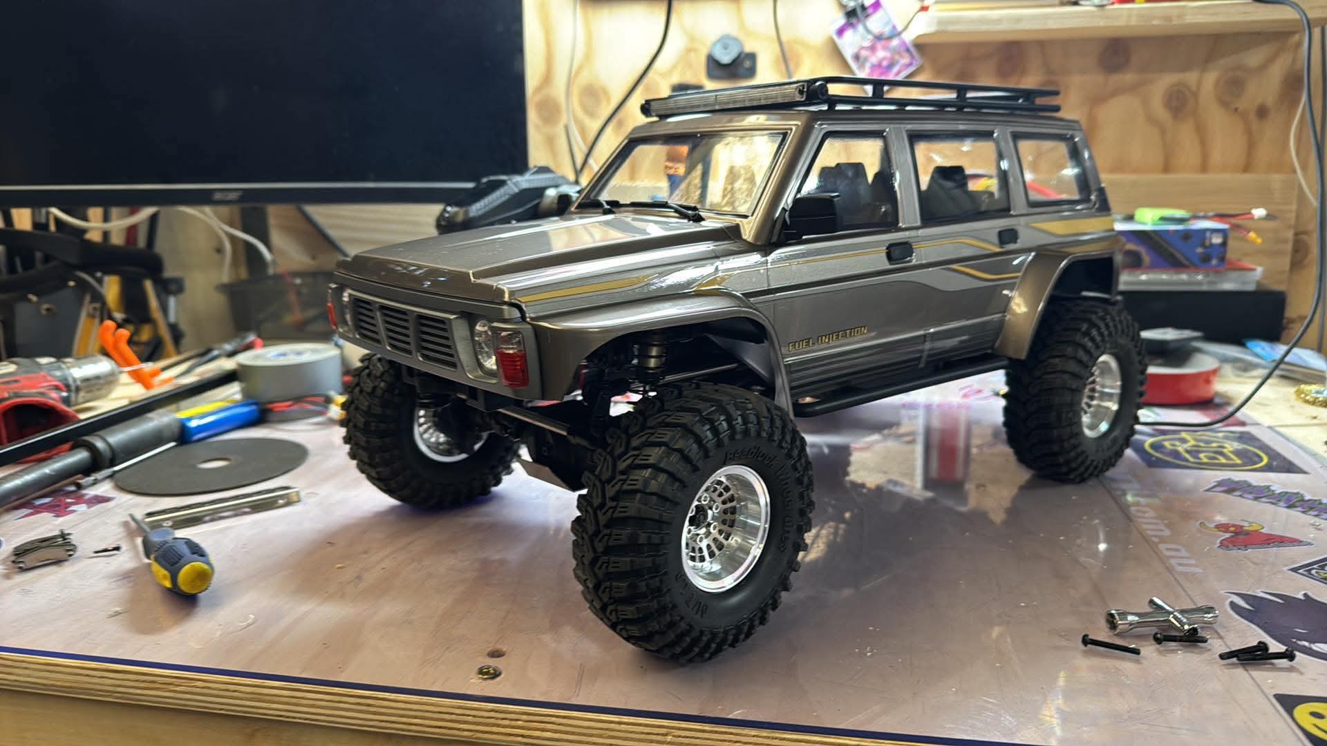 YK4101 pro rc crawler photos