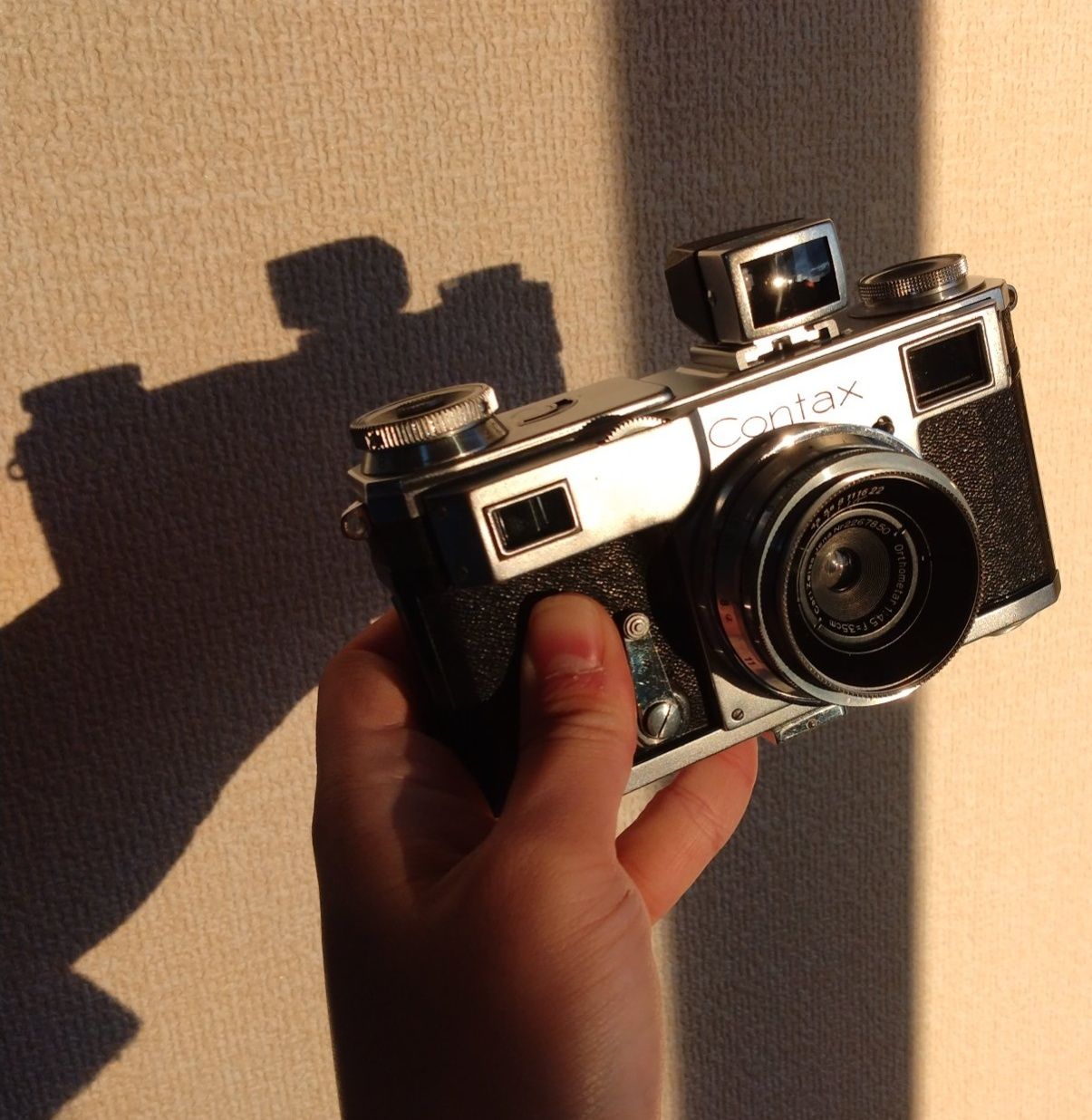 Contax Yashica series: Zeiss collaboration success