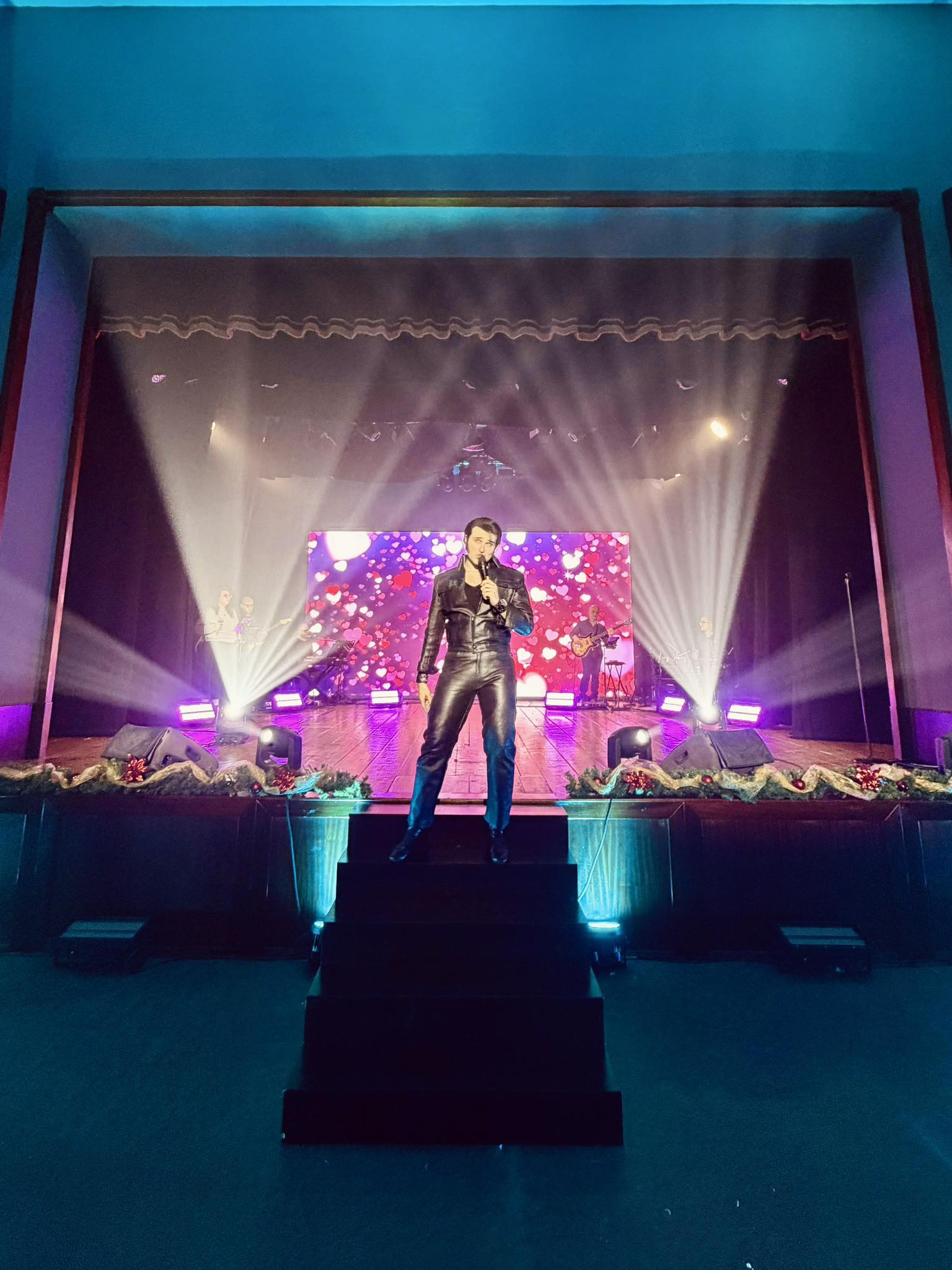 Josuel - 𝐎𝐩𝐞𝐧𝐢𝐧𝐠 𝐍𝐢𝐠𝐡𝐭 𝐢𝐬 𝐇𝐄𝐑𝐄! Today is the big night — Elvis Isalva l ...