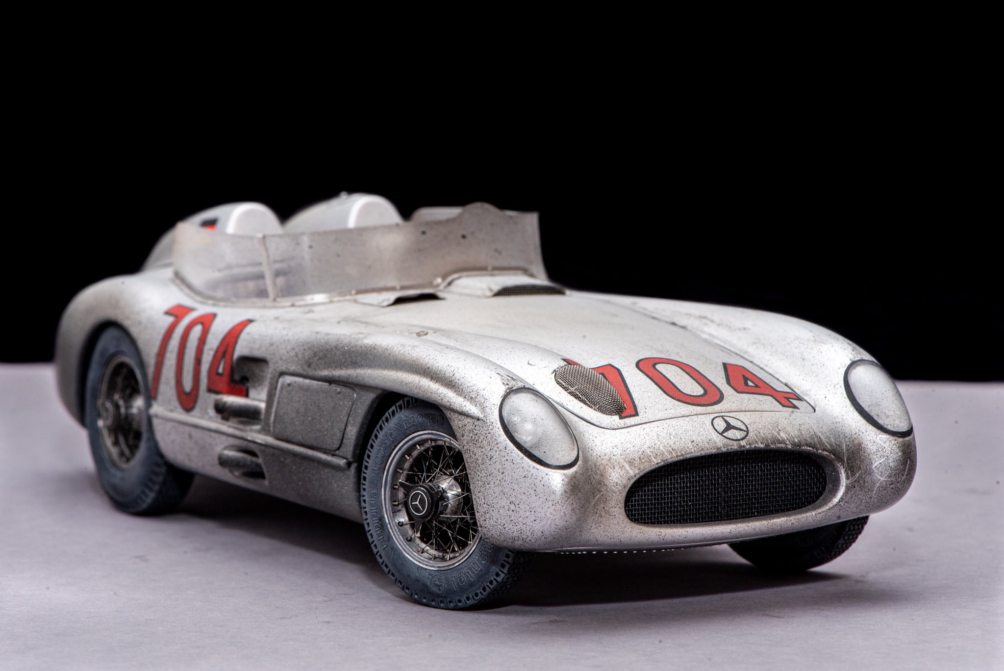 Mercedes-Benz 300 SLR model by CMC