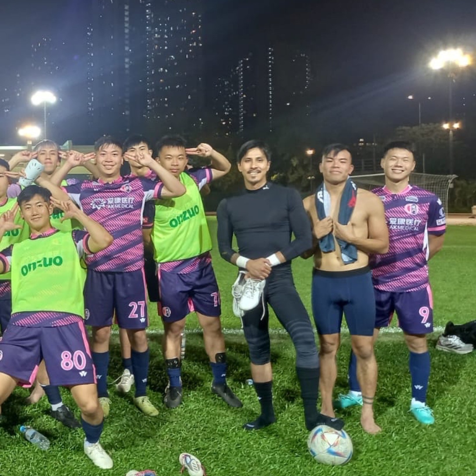 龍門足球隊 Lung Moon FC