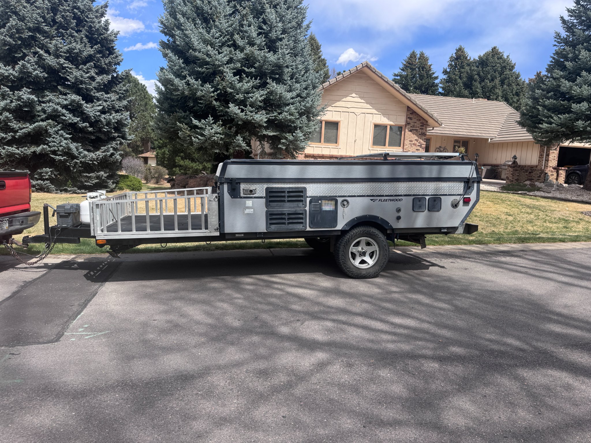 2007 Fleetwood e2 pop up camper toyhauler - Trailers - Arvada, Colorado ...