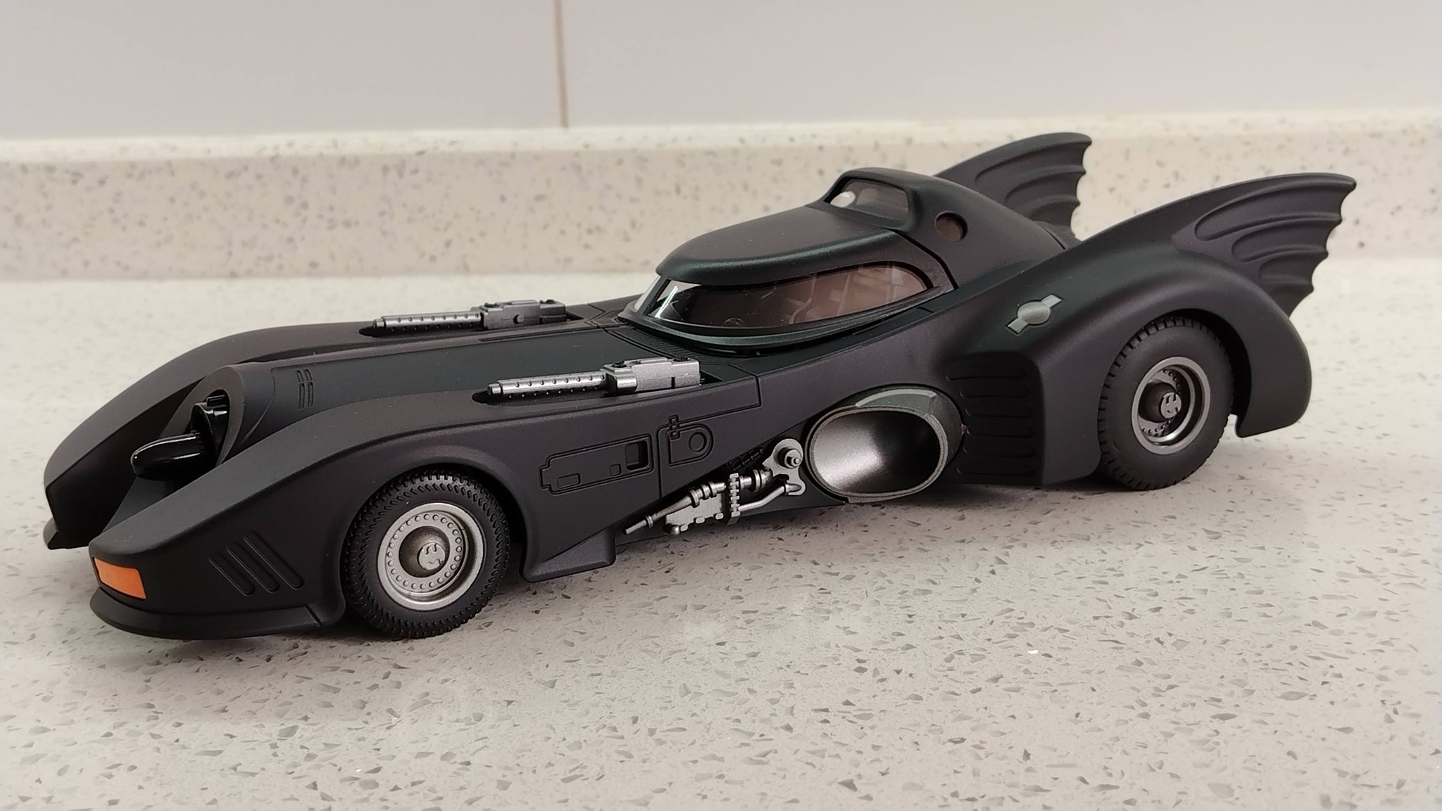 Aoshima 1/32 Batman Batmobile model kit