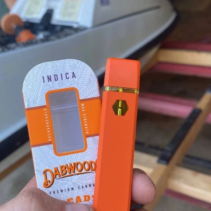 dabwoods disposable vape pen Dabwoods are a ful gram cartridge that is also rechargeable so none of your cannabis product is wasted! This brings a 