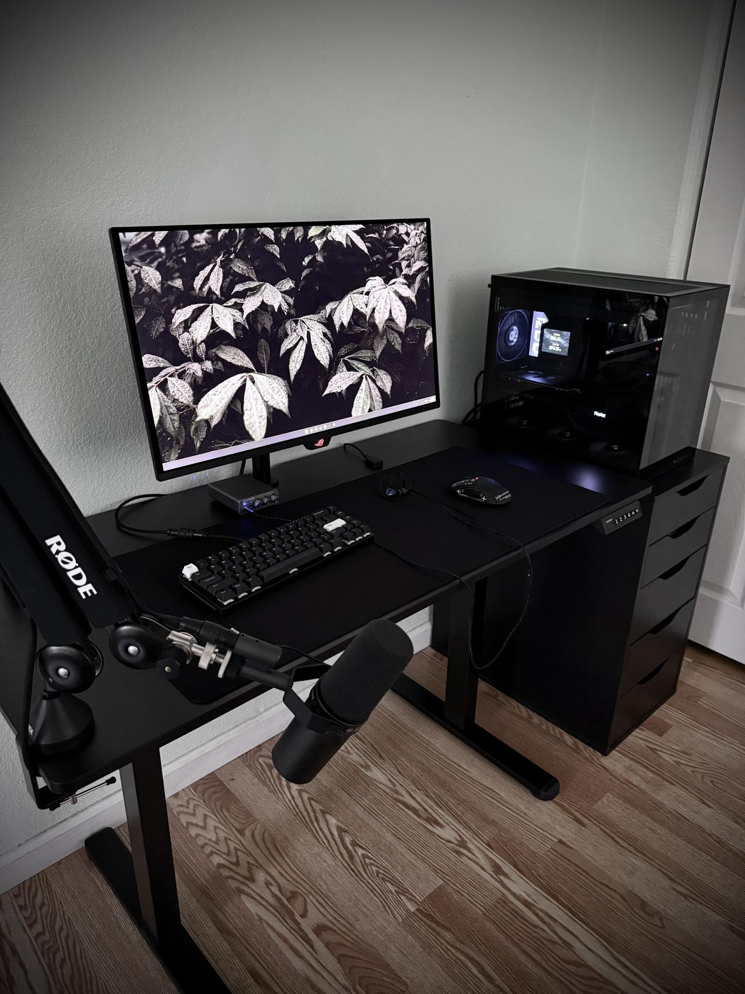 Elgato Wave Mic Arm LP + Shure SM7B = 🔥🔥🔥