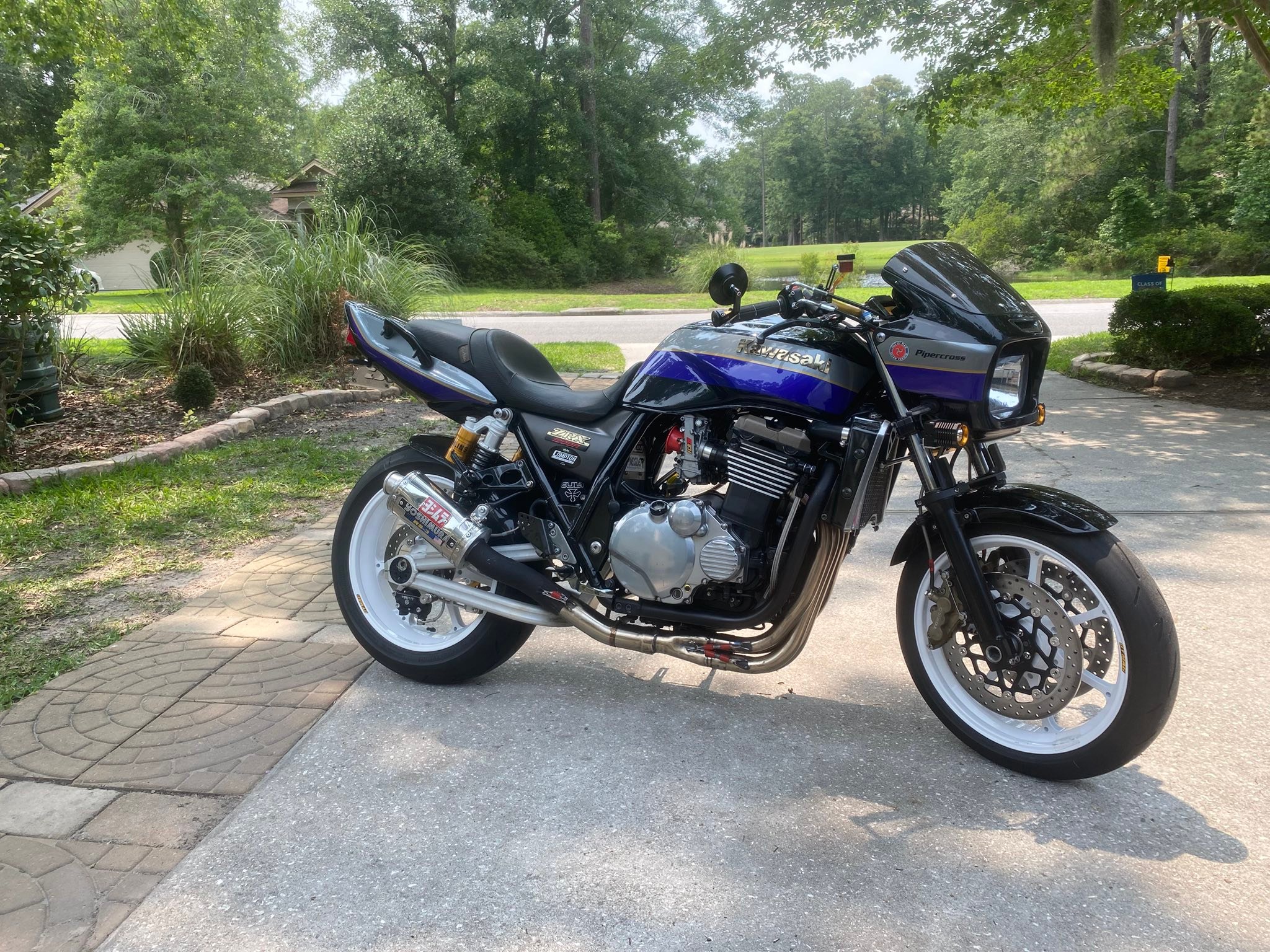 Kawasaki ZRX 1100/1200 for sale with extras included