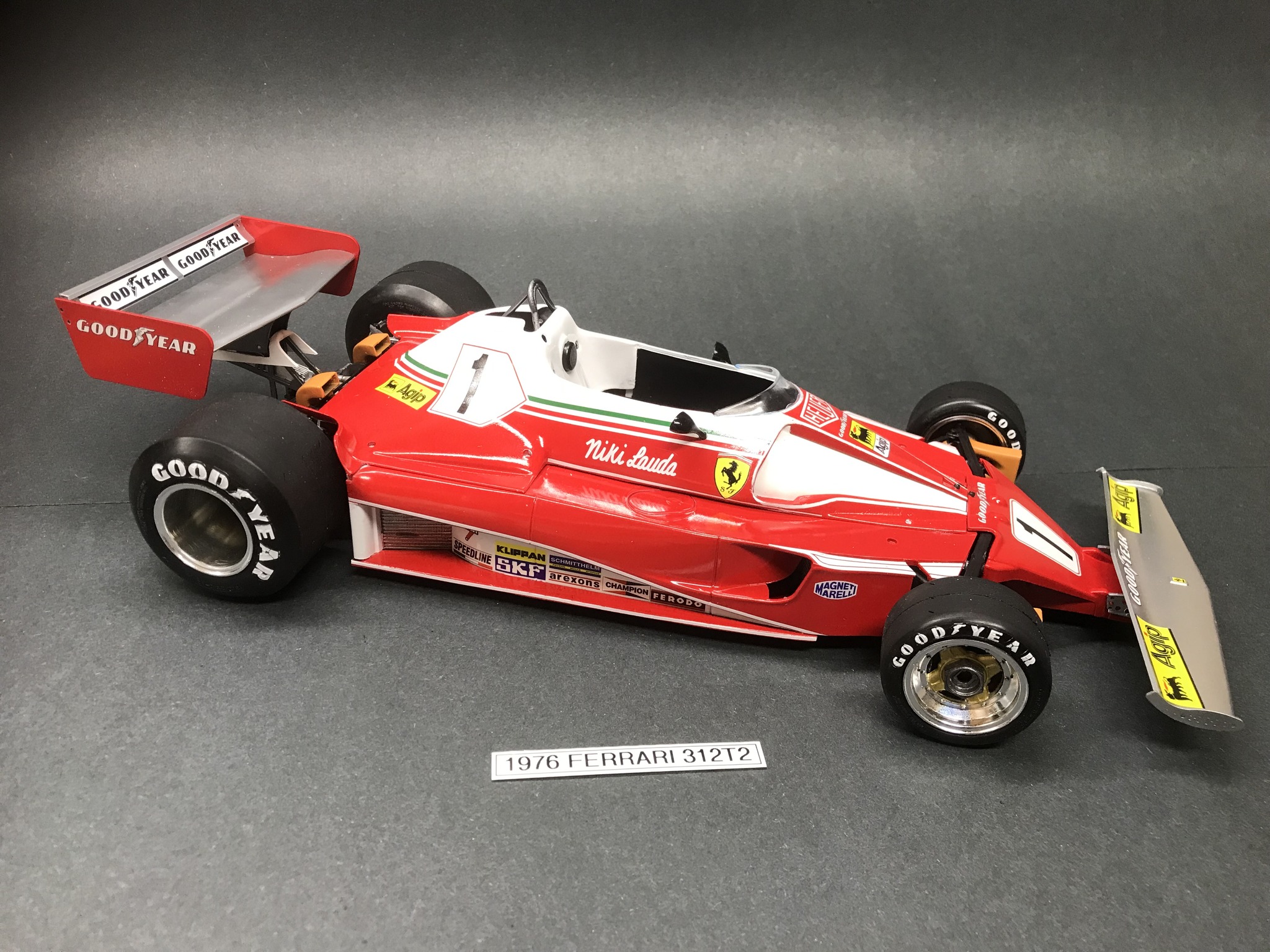 Building the 1/12 scale Ferrari 312 T5 from Protar.