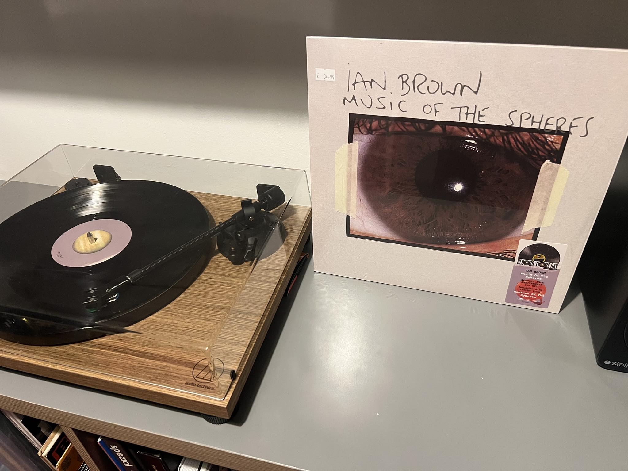 Ian Brown's Golden Greats 2016 reissue