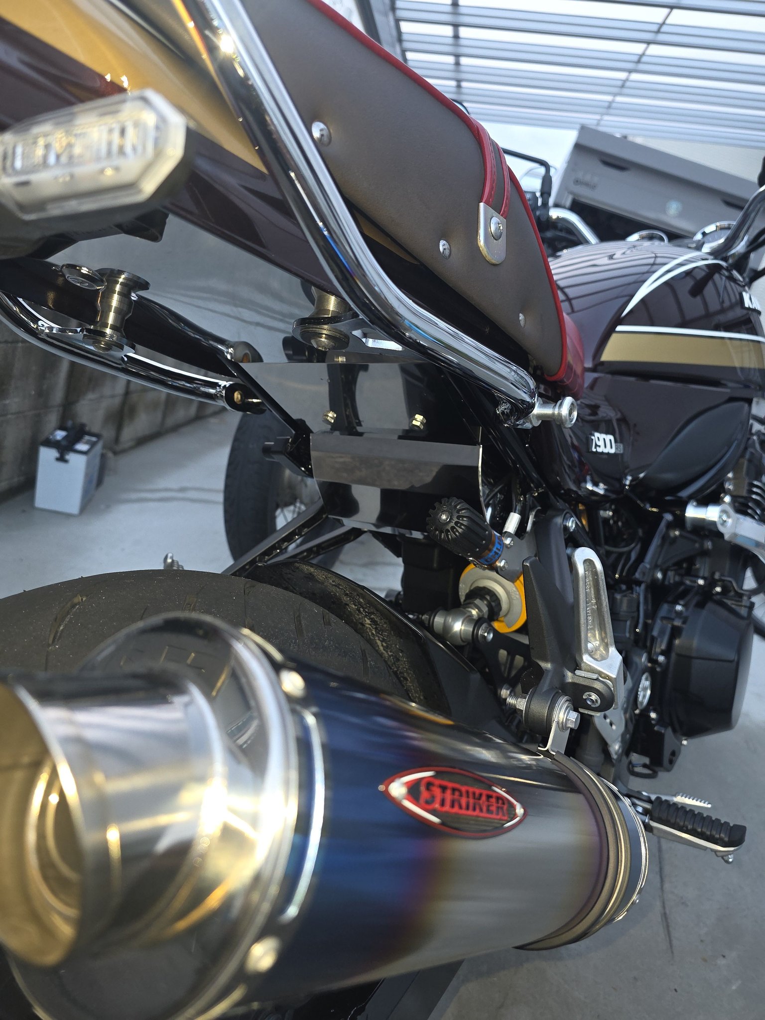 z900RS ポリッシュマイスター　ステンレスインナーフェンダー z900rs インナーパネル z900rs ポリッシュマイスター インナー