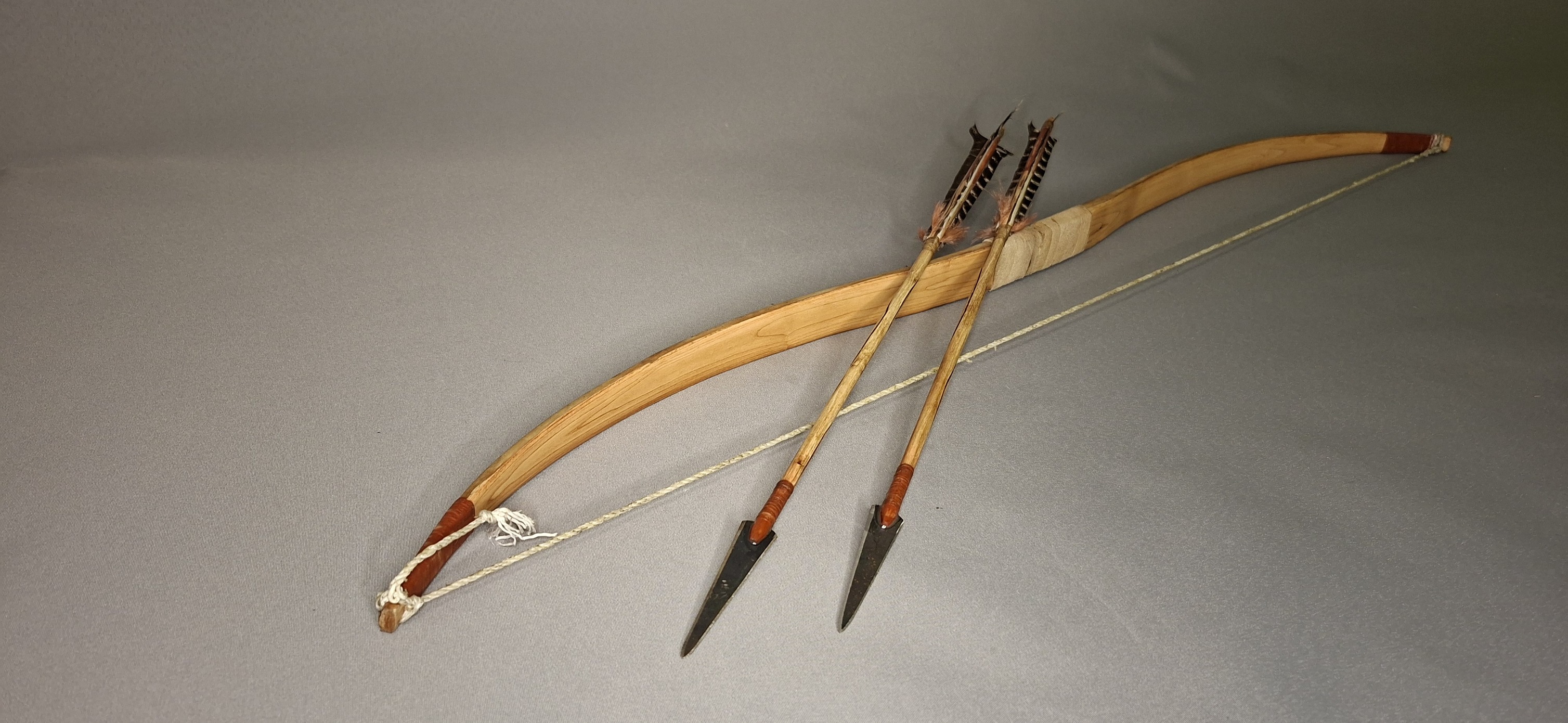 Lilac great plains style bow for sale