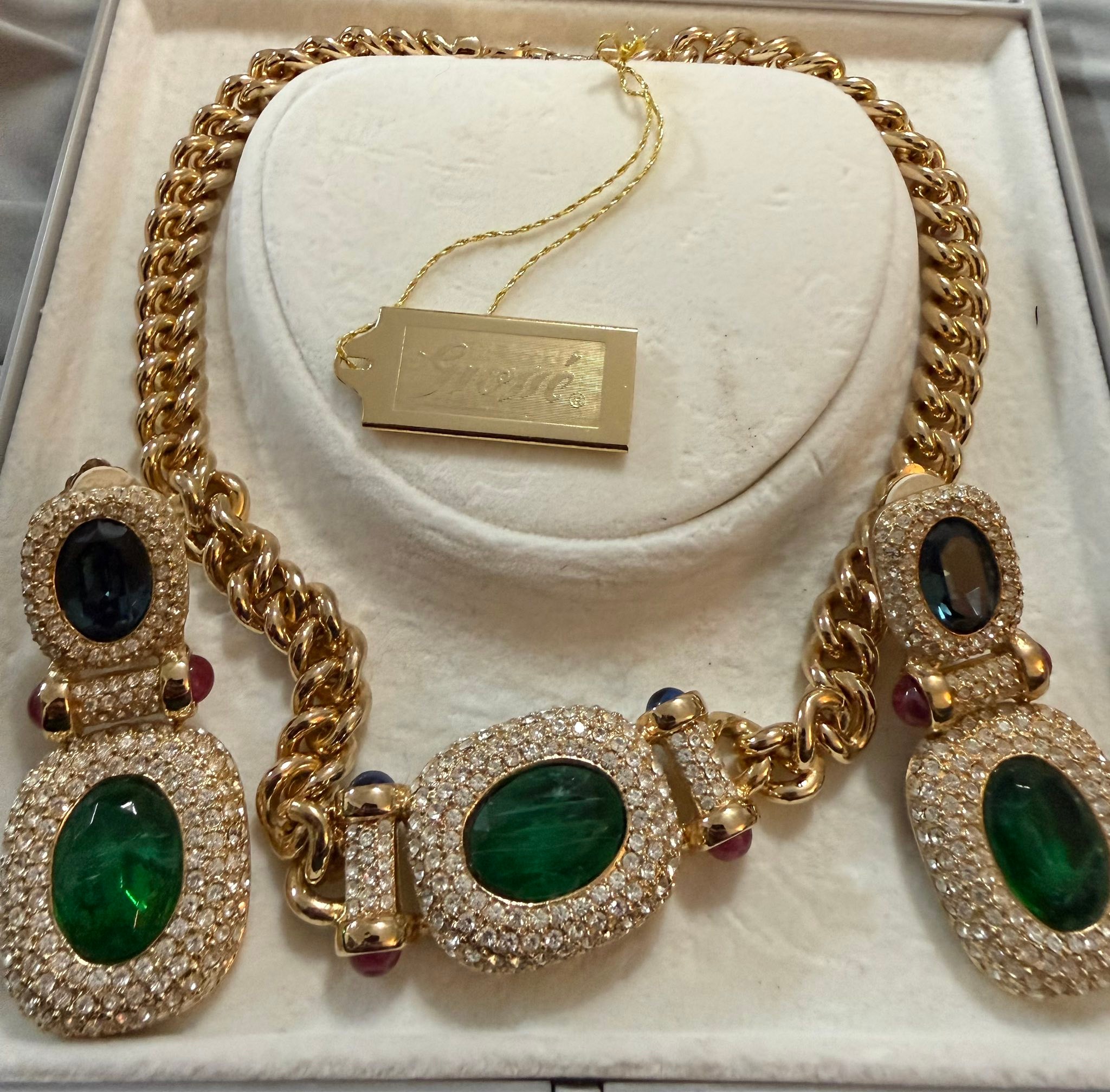 Identifying vintage Dior jewelry pieces?