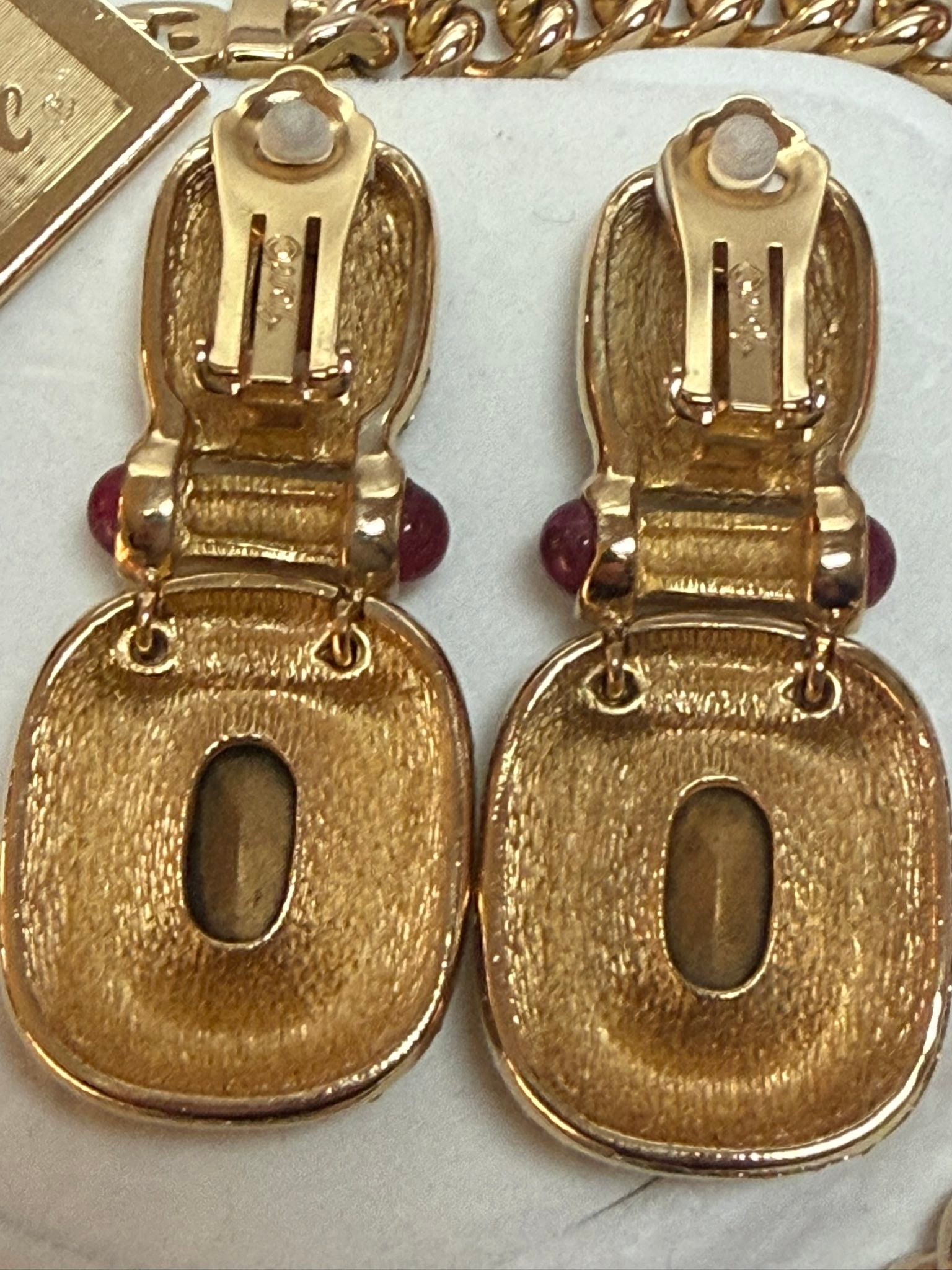 Identifying vintage Dior jewelry pieces?