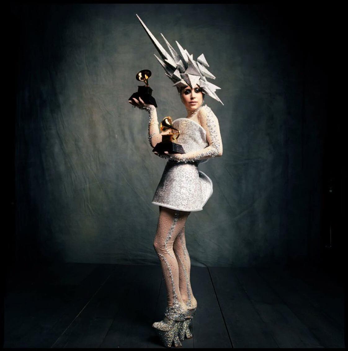 lady gaga spiky dress We will never know why dressed as a kinorhynch for the Grammy awards Lux