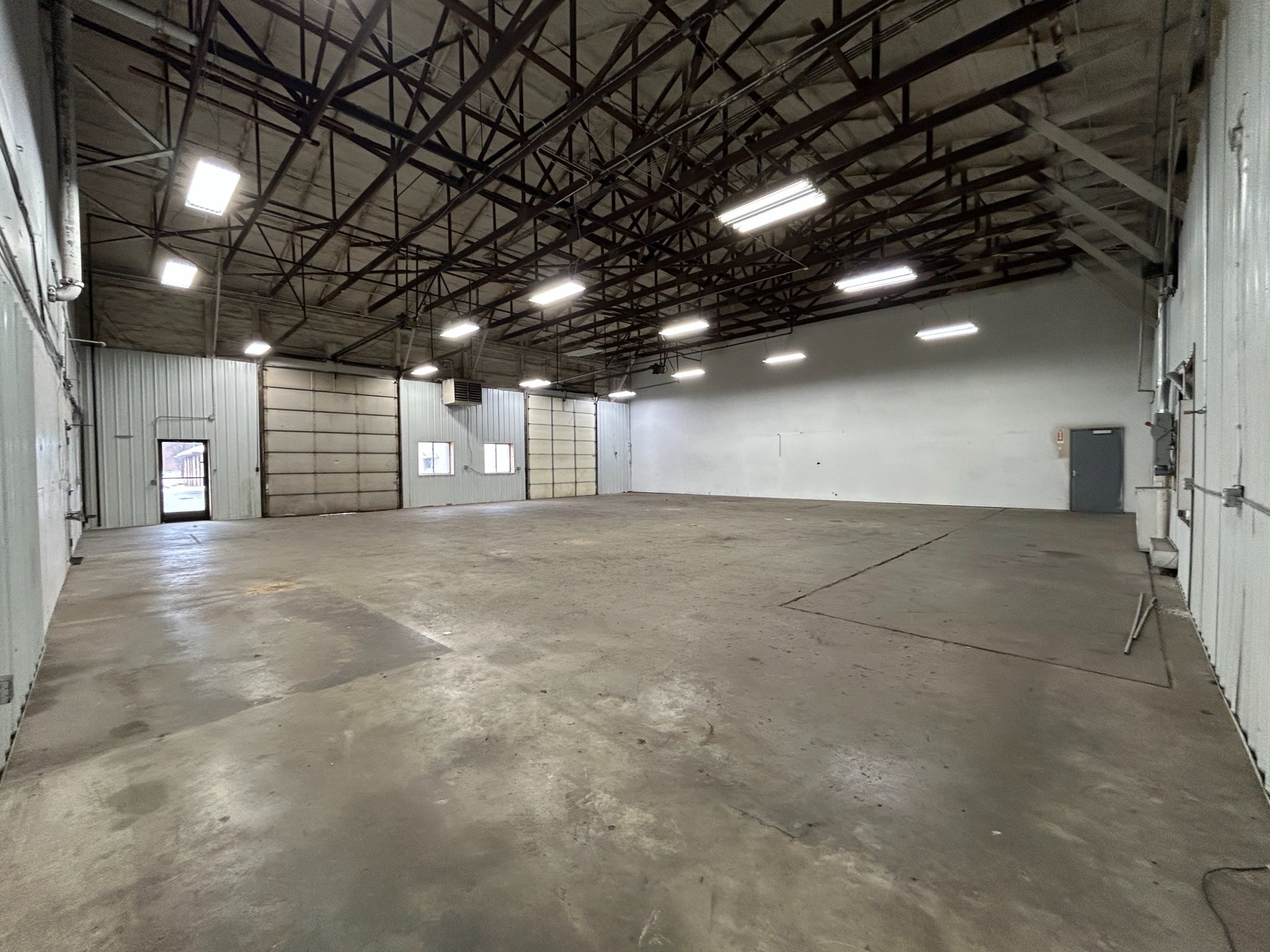 Industrial Space Availability Tracker Reference: 5 093 Sf Of Flex Industrial Space Available In Portage